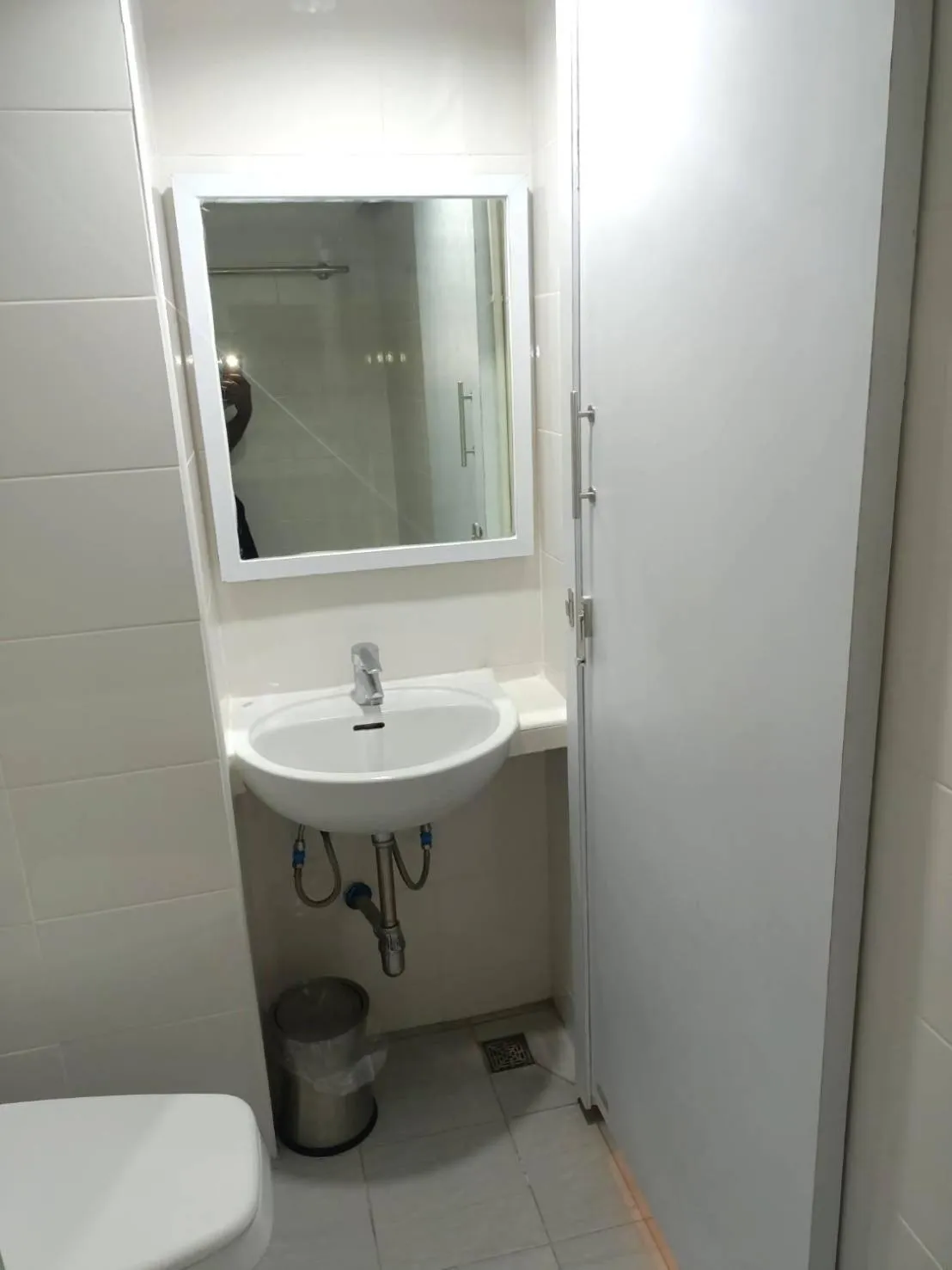 Bathroom in Royal Garden Home Hotel