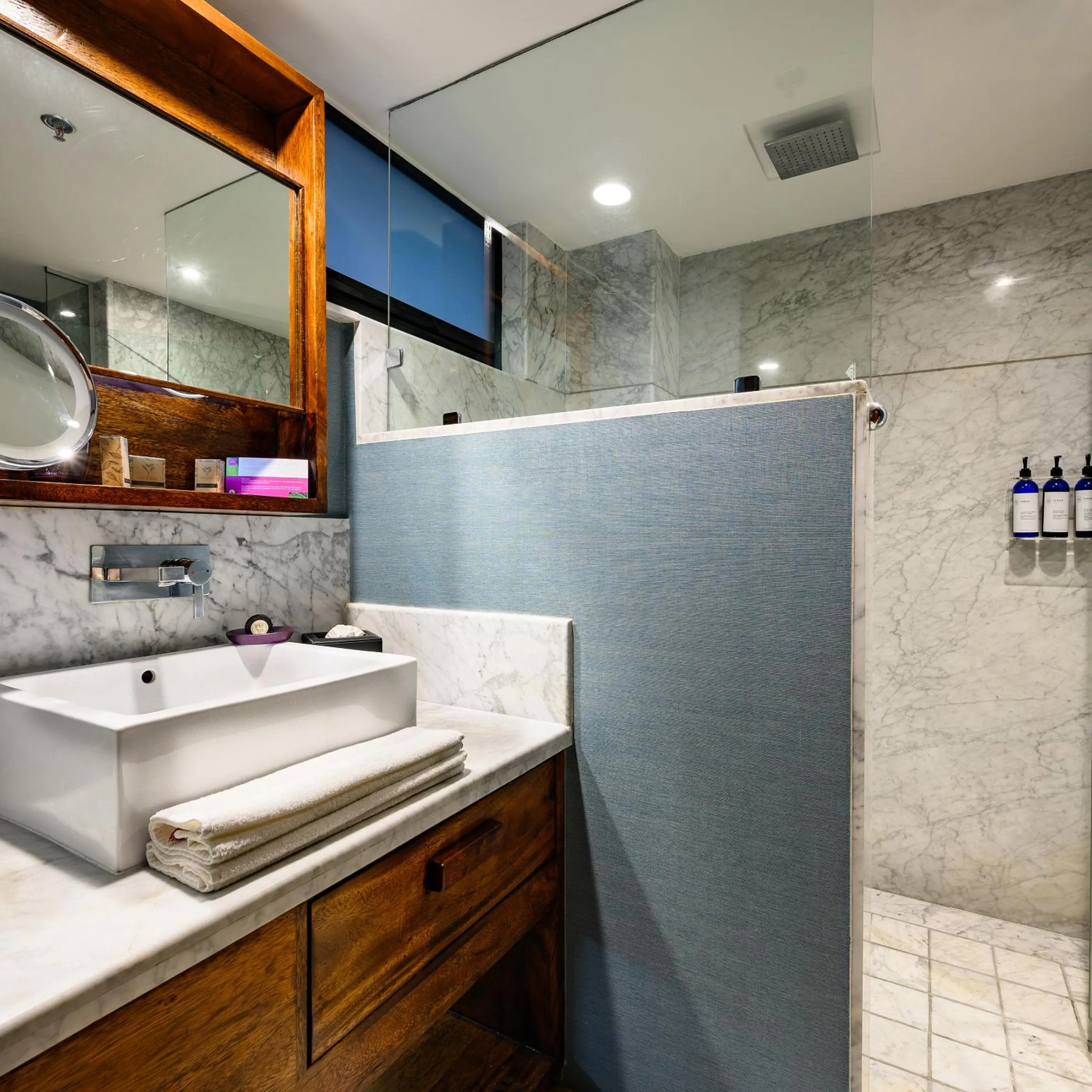 Bathroom in Las Suites Campos Eliseos