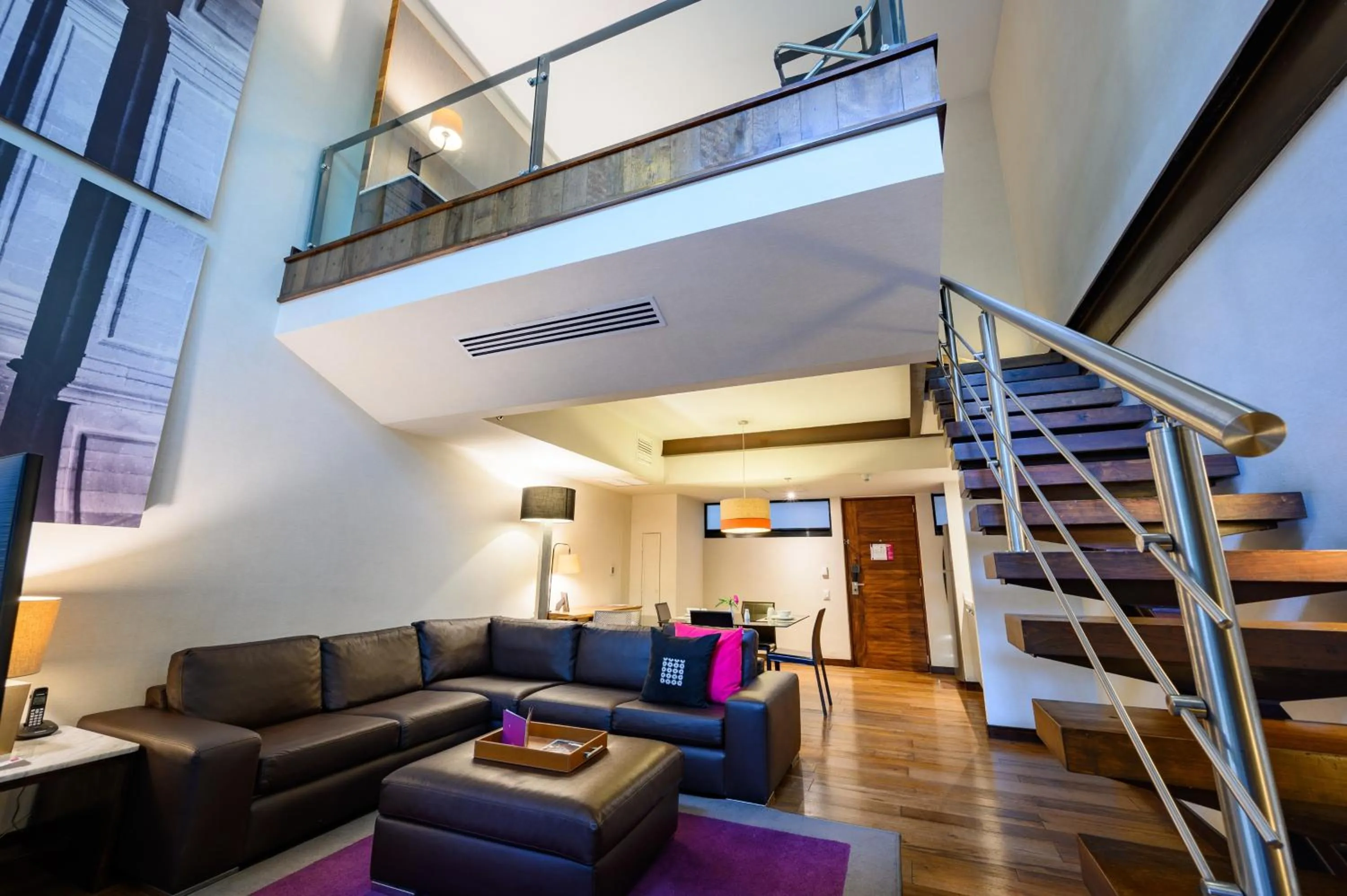 Seating area in Las Suites Campos Eliseos