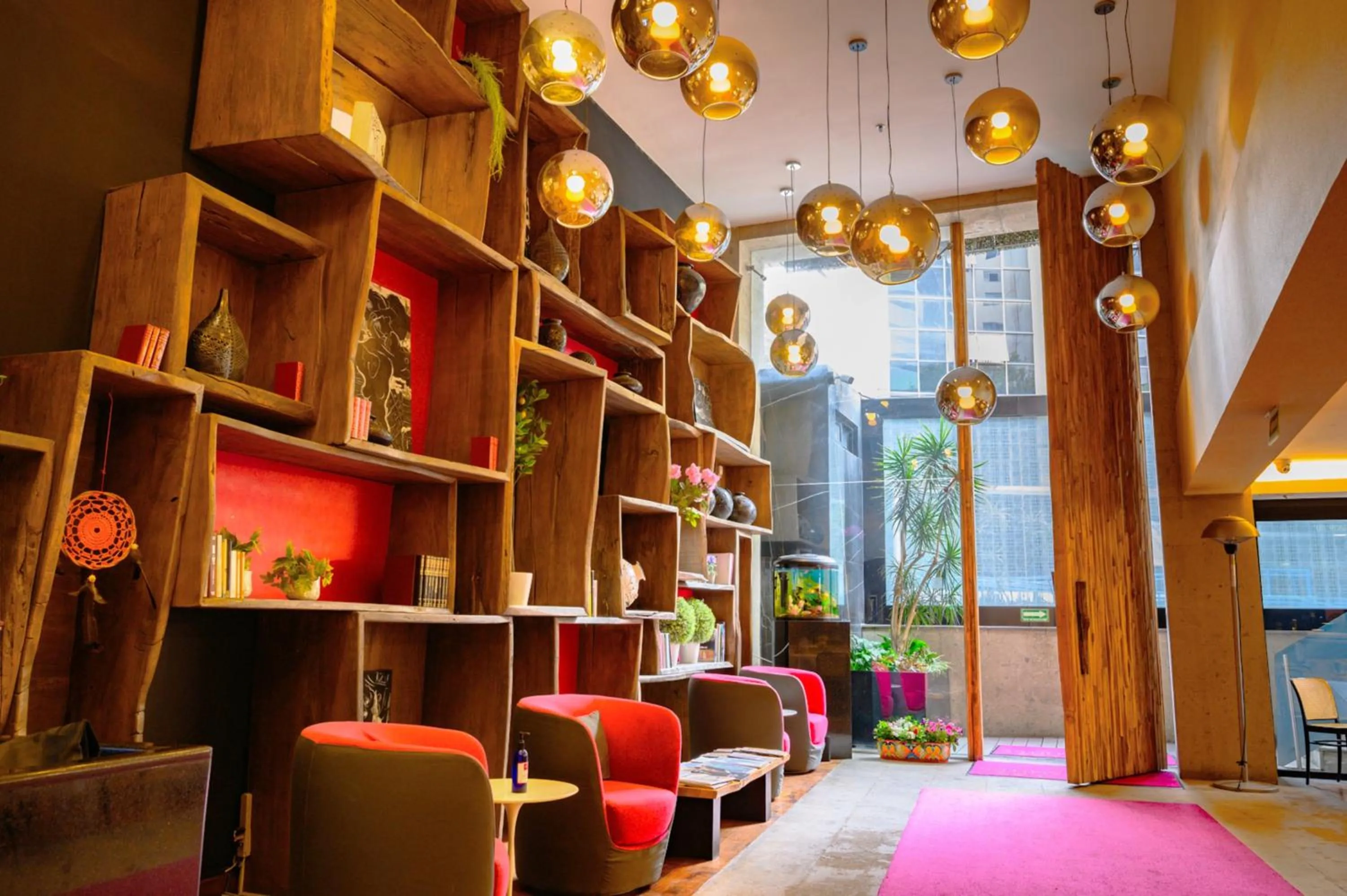 Lobby or reception in Las Suites Campos Eliseos