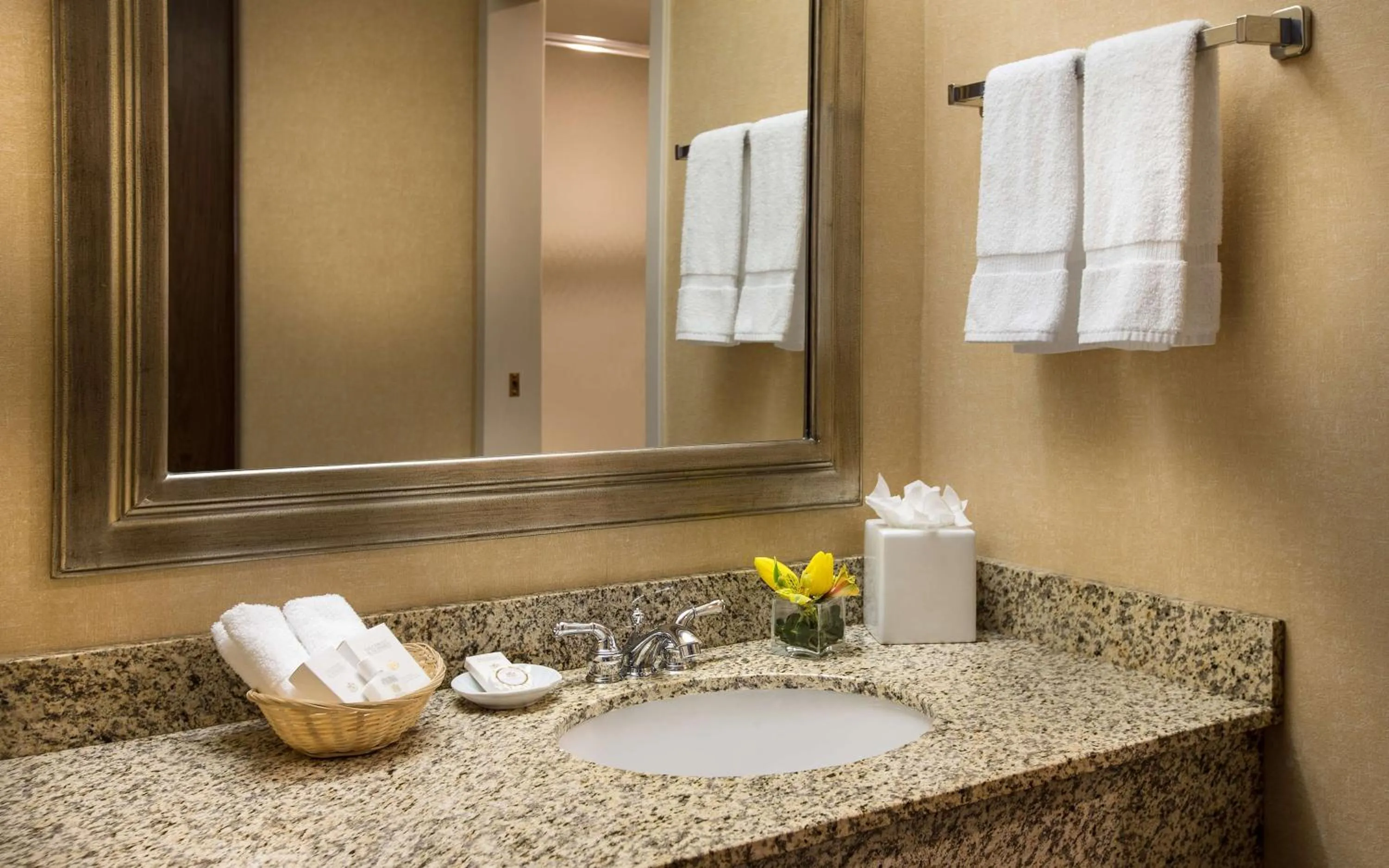 Bathroom in Coast Gateway Hotel
