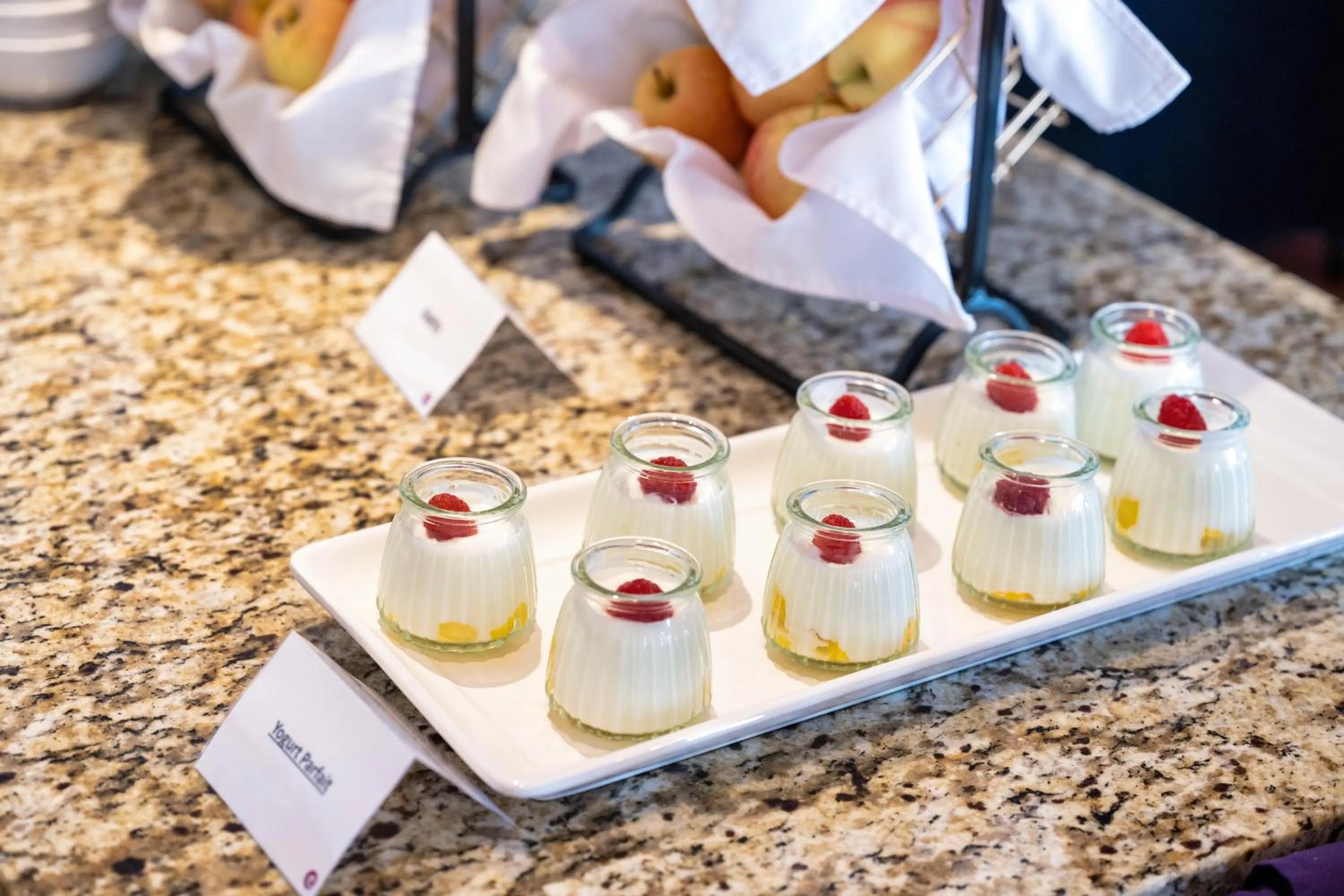 Breakfast in Coast Discovery Inn