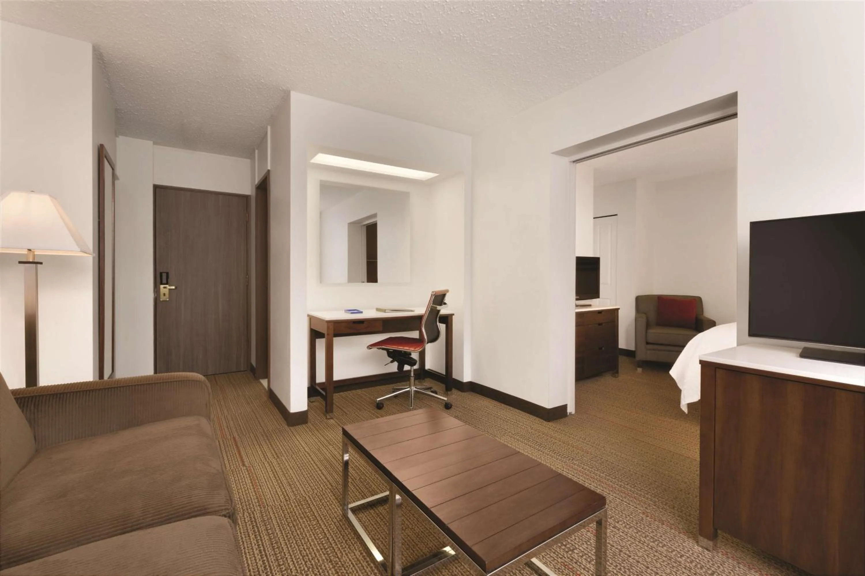 TV and multimedia in Coast Discovery Inn