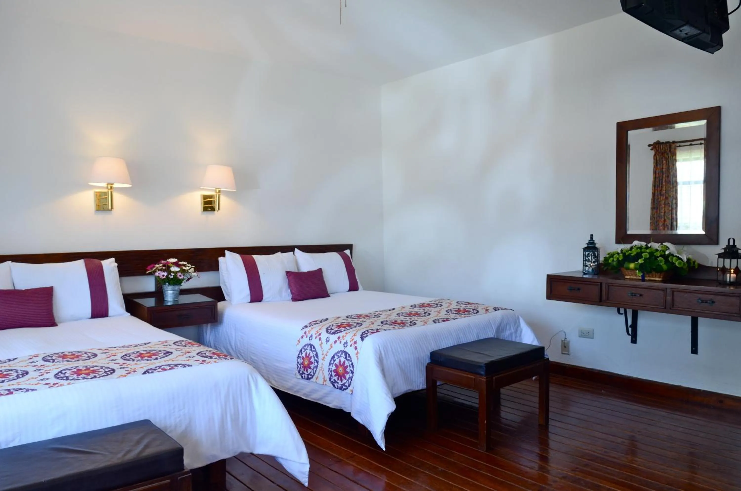 Photo of the whole room in Mision San Miguel de Allende