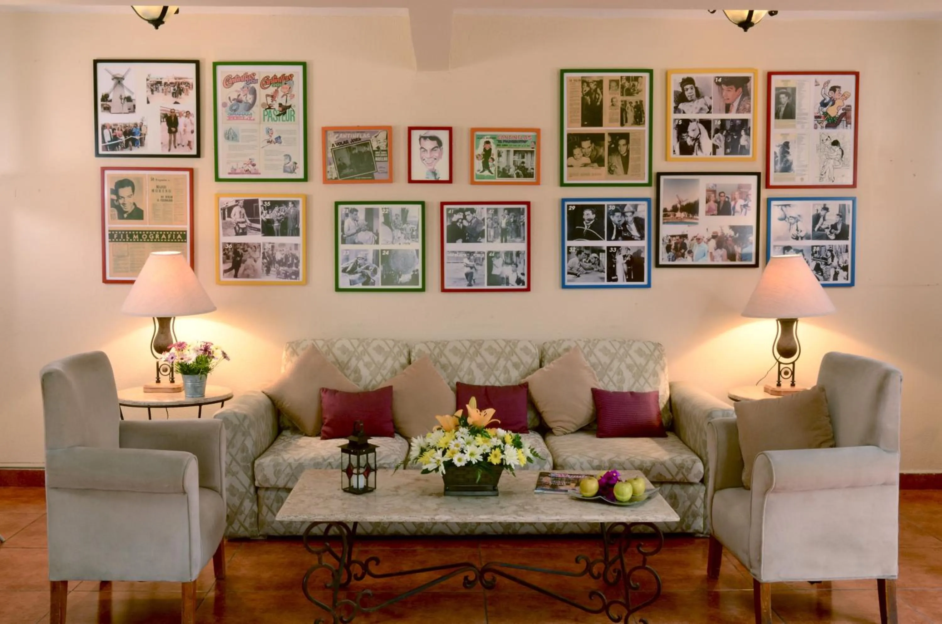 Library in Mision San Miguel de Allende