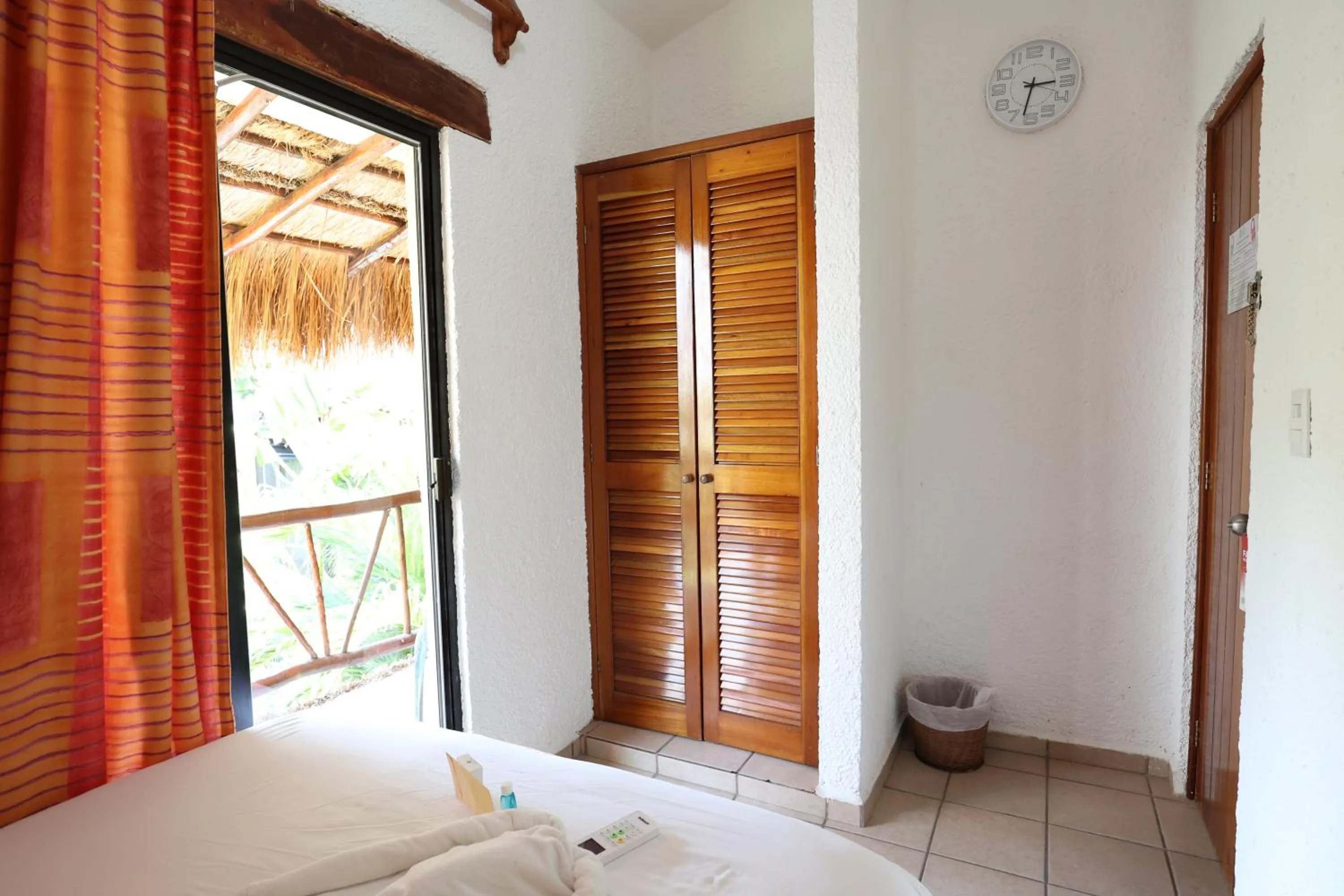 Bedroom, Bed in Hotel Bosque Caribe, 5th Av. zone