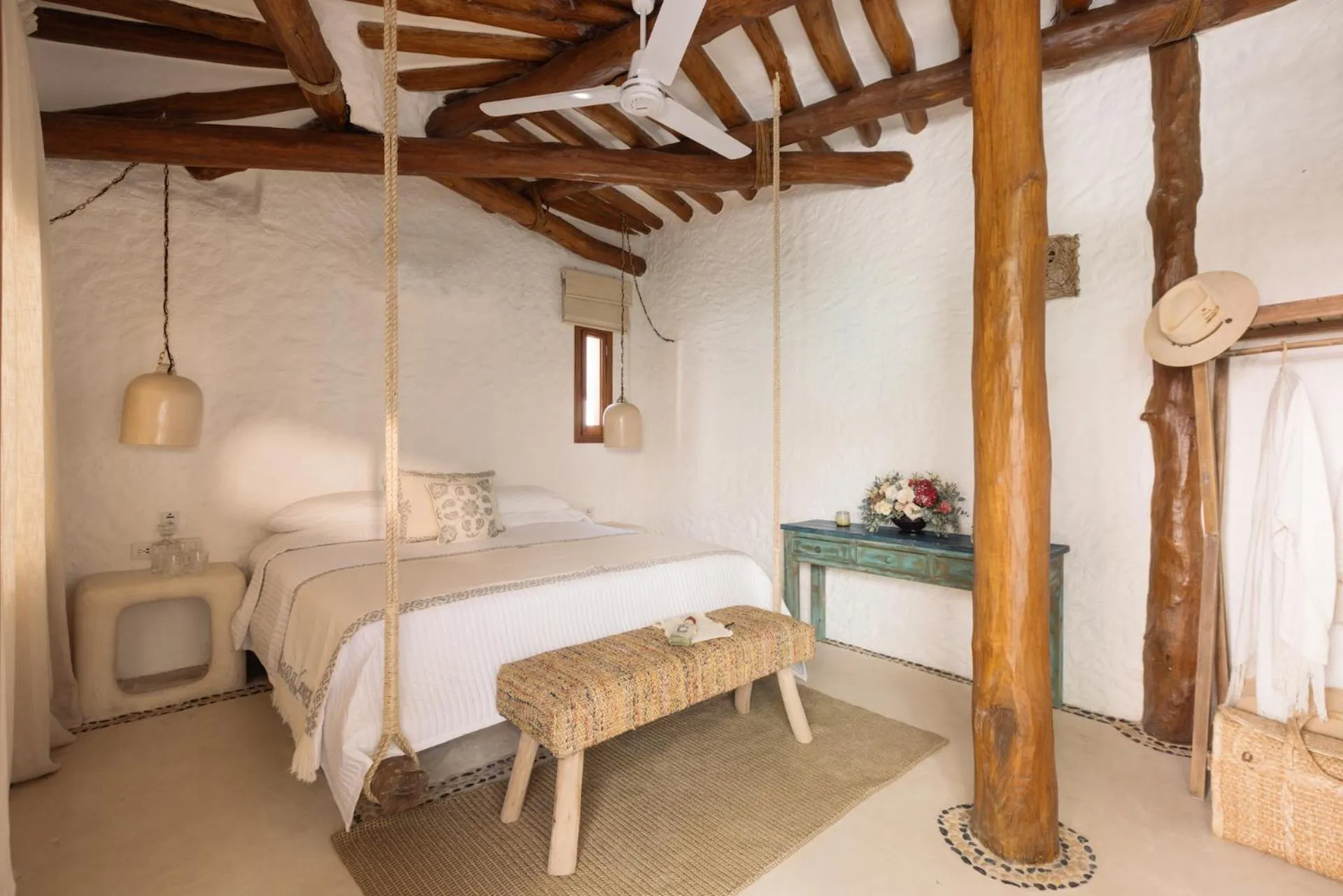 Bed in Casa Las Tortugas Petit Beach Hotel & Spa