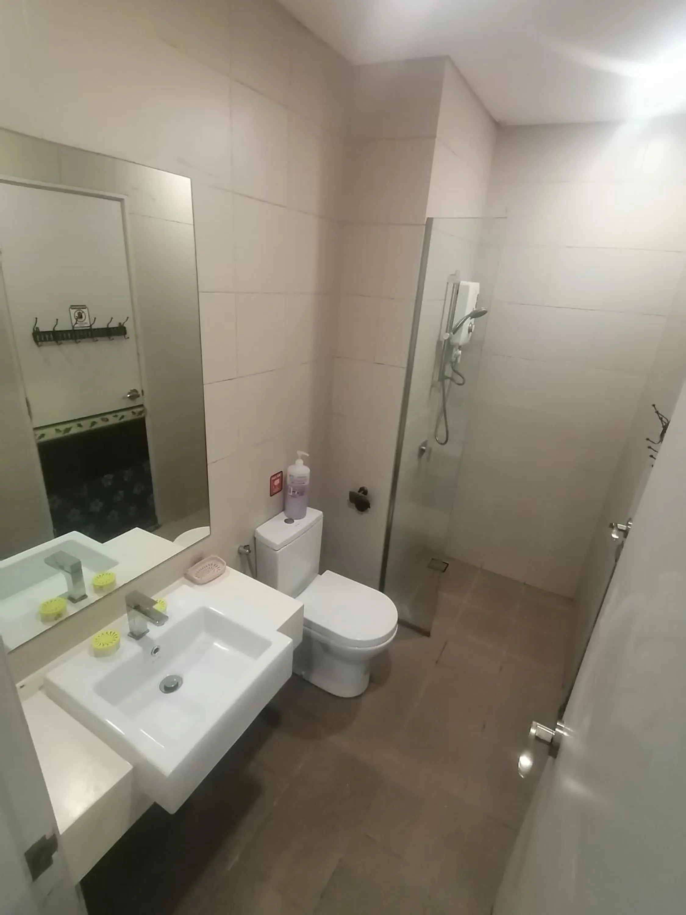 Bathroom in [SLEEPS 4 PAX] @ I-CITY
