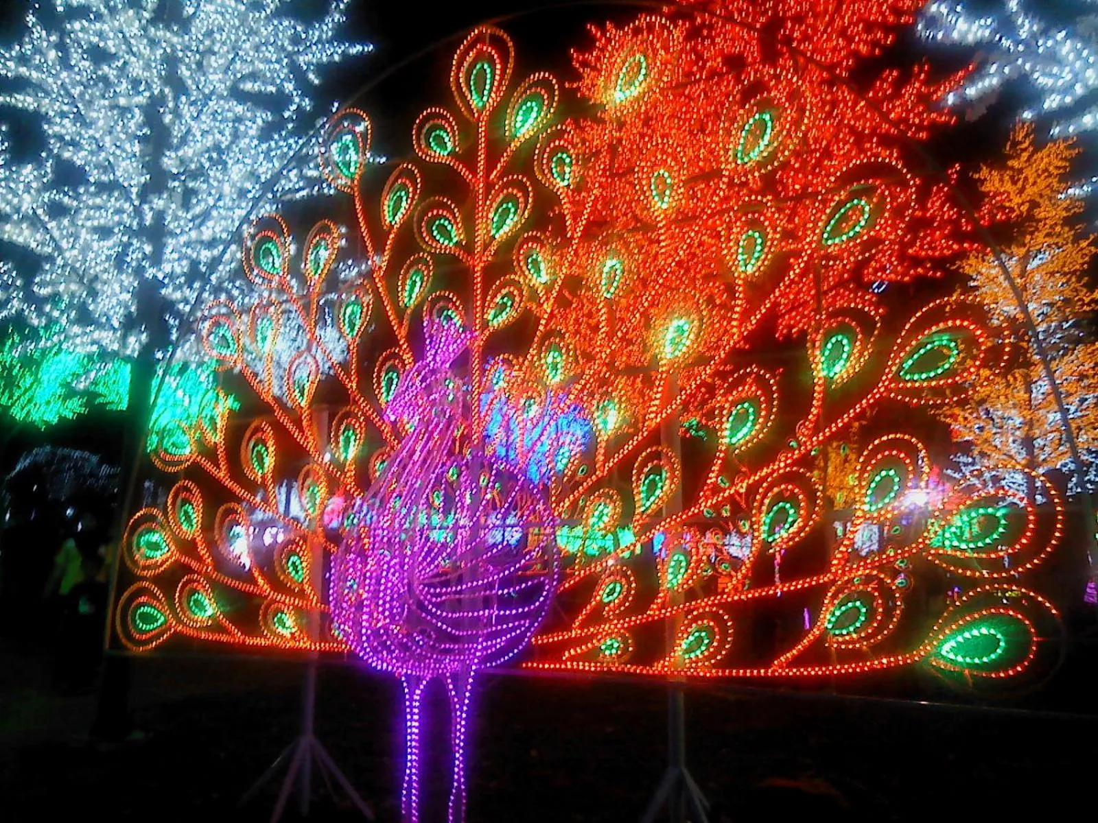 Property building in [SLEEPS 4 PAX] @ I-CITY