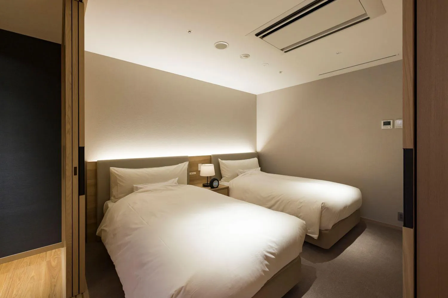 Bedroom, Bed in Kinzan