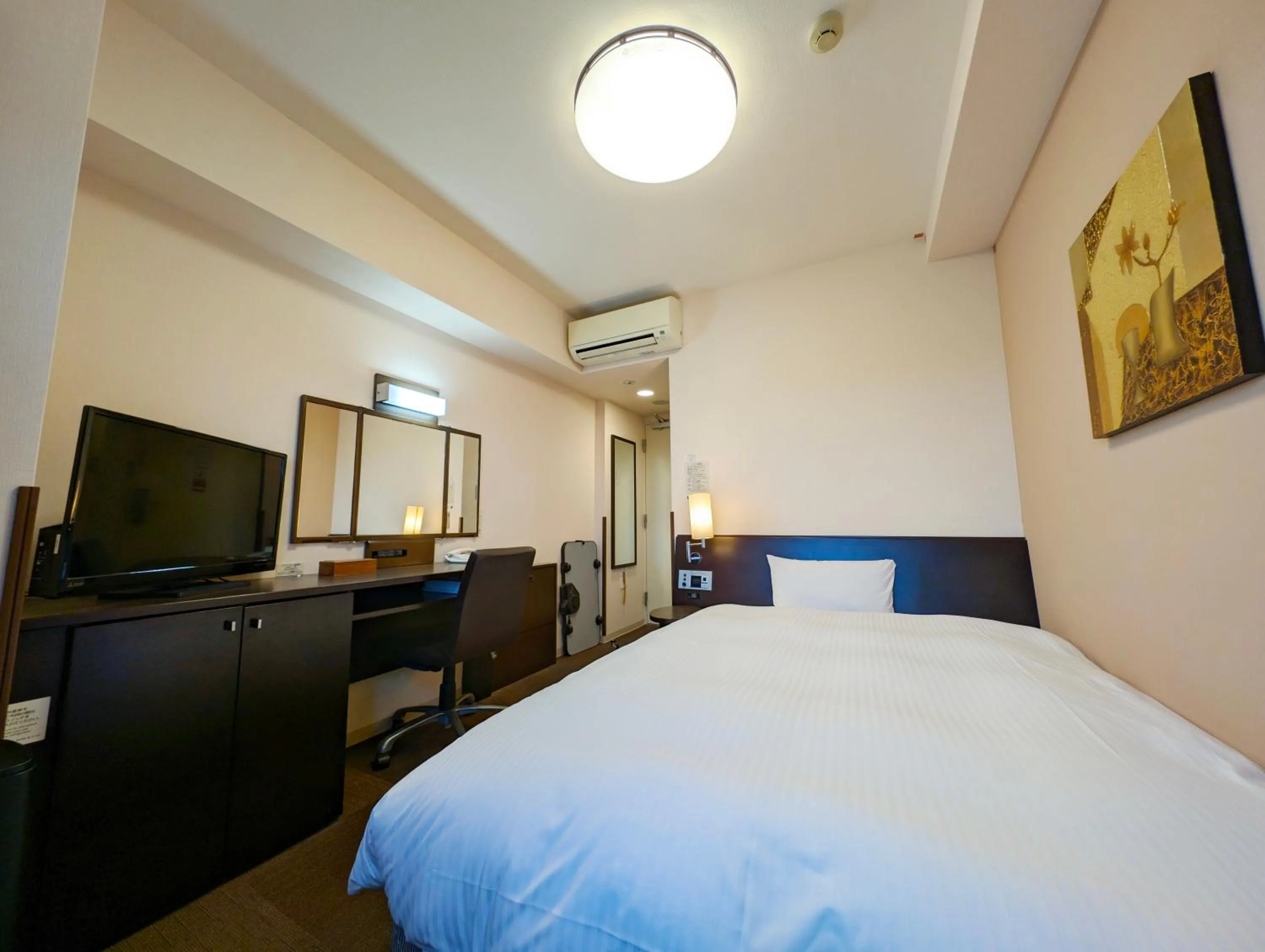 Photo of the whole room, Bed in Hotel Route-Inn Towada