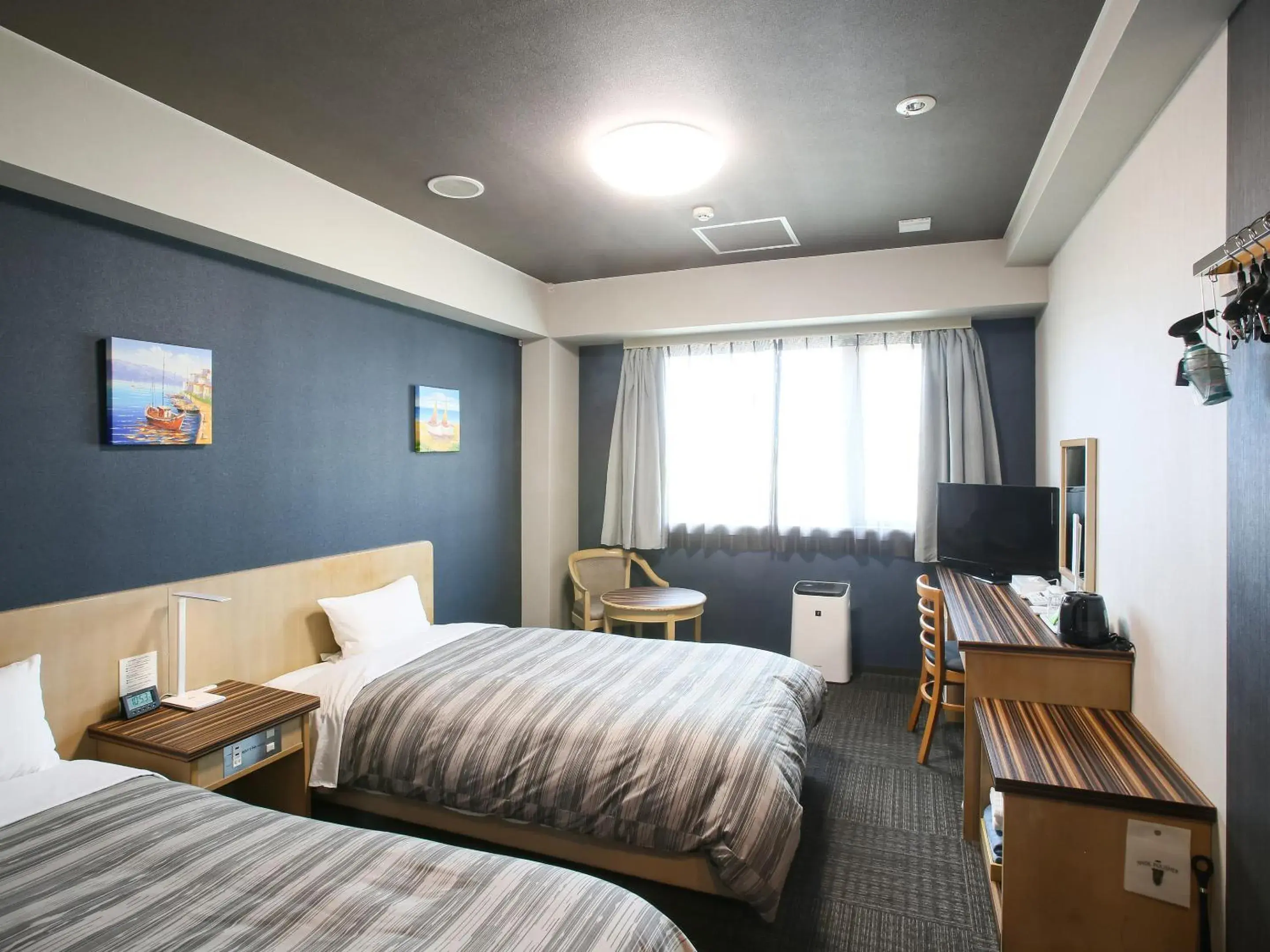 Twin Room - single occupancy - Smoking in Route Inn Grantia Ishigaki Twin Room - single occupancy - Smoking in Route Inn Grantia Ishigaki