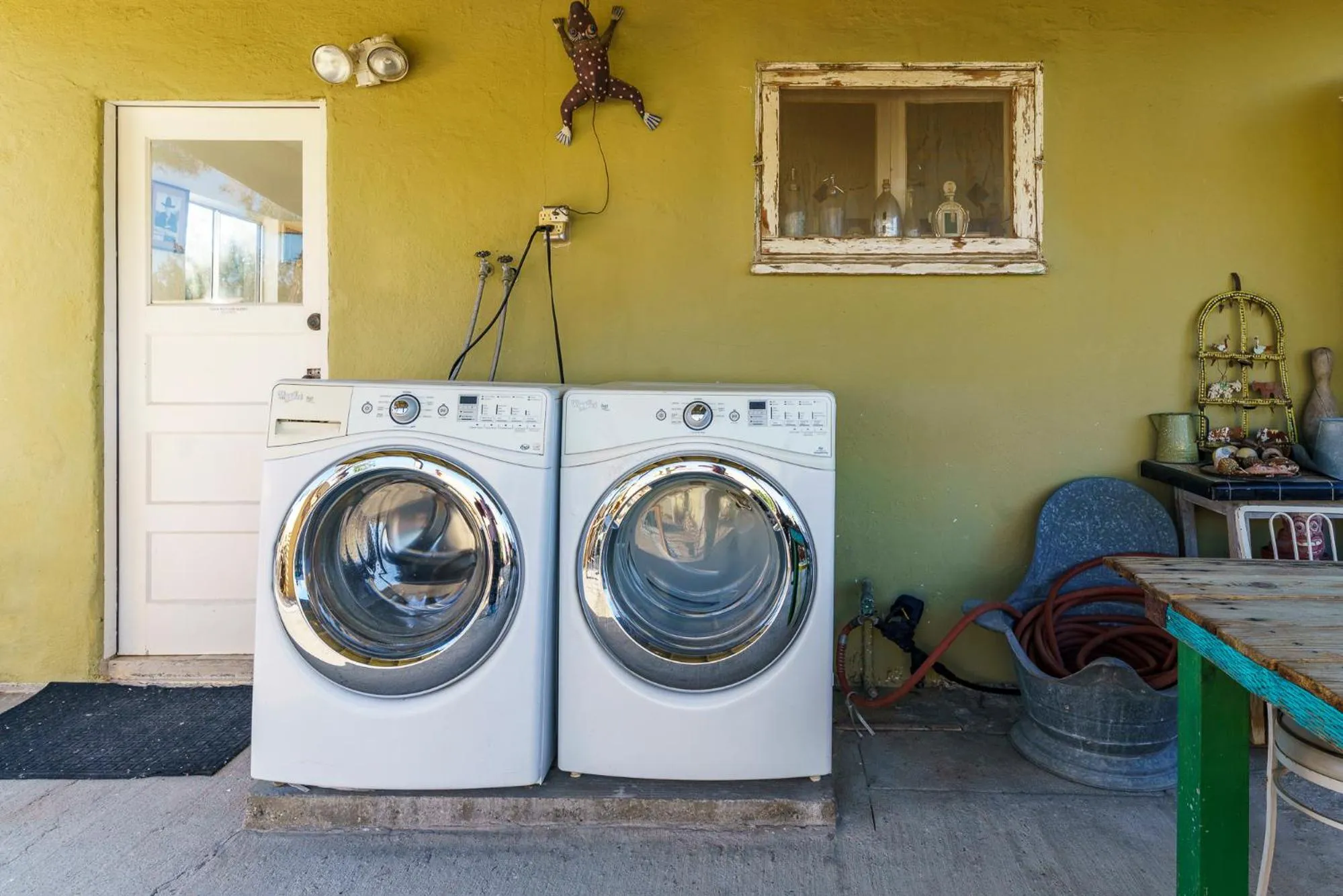laundry in Cactus Adobe