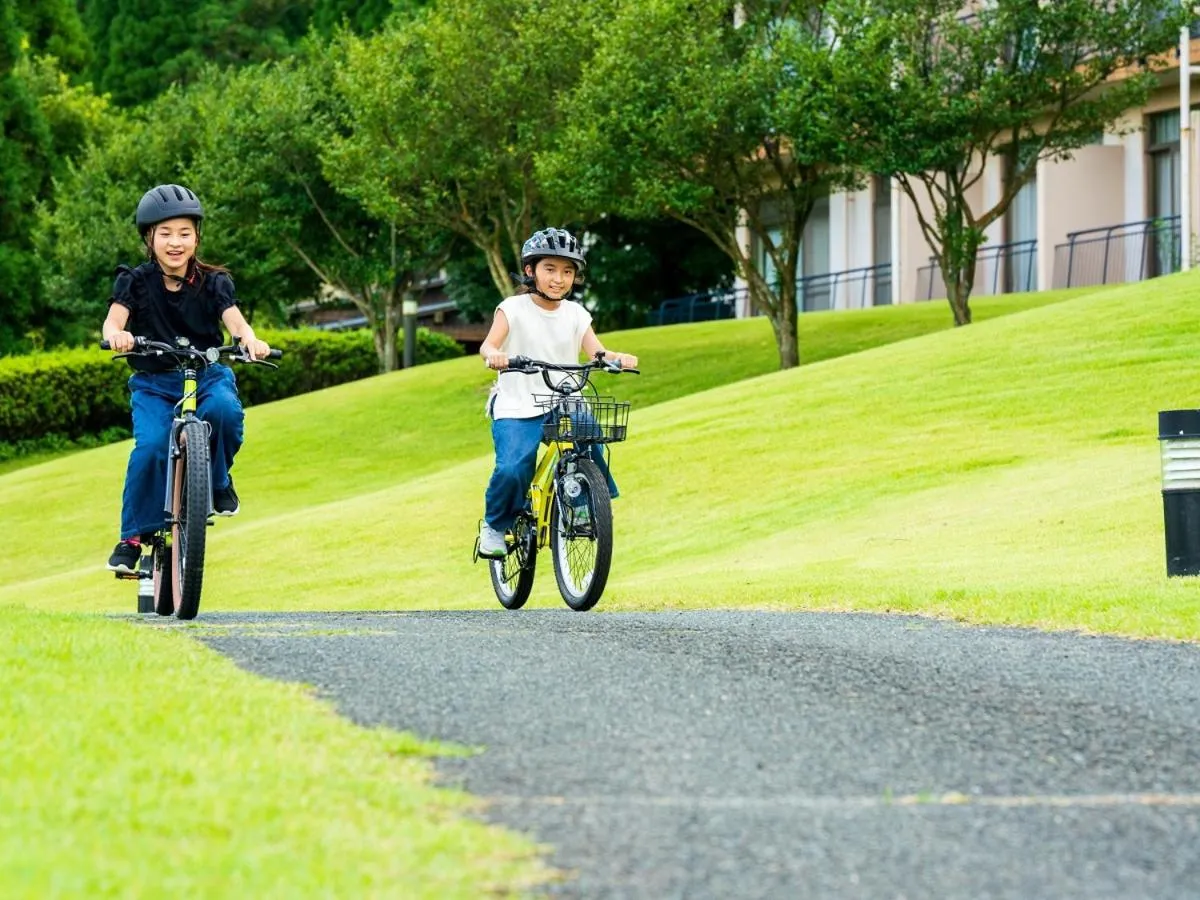 People in Aso Resort Grandvrio Hotel