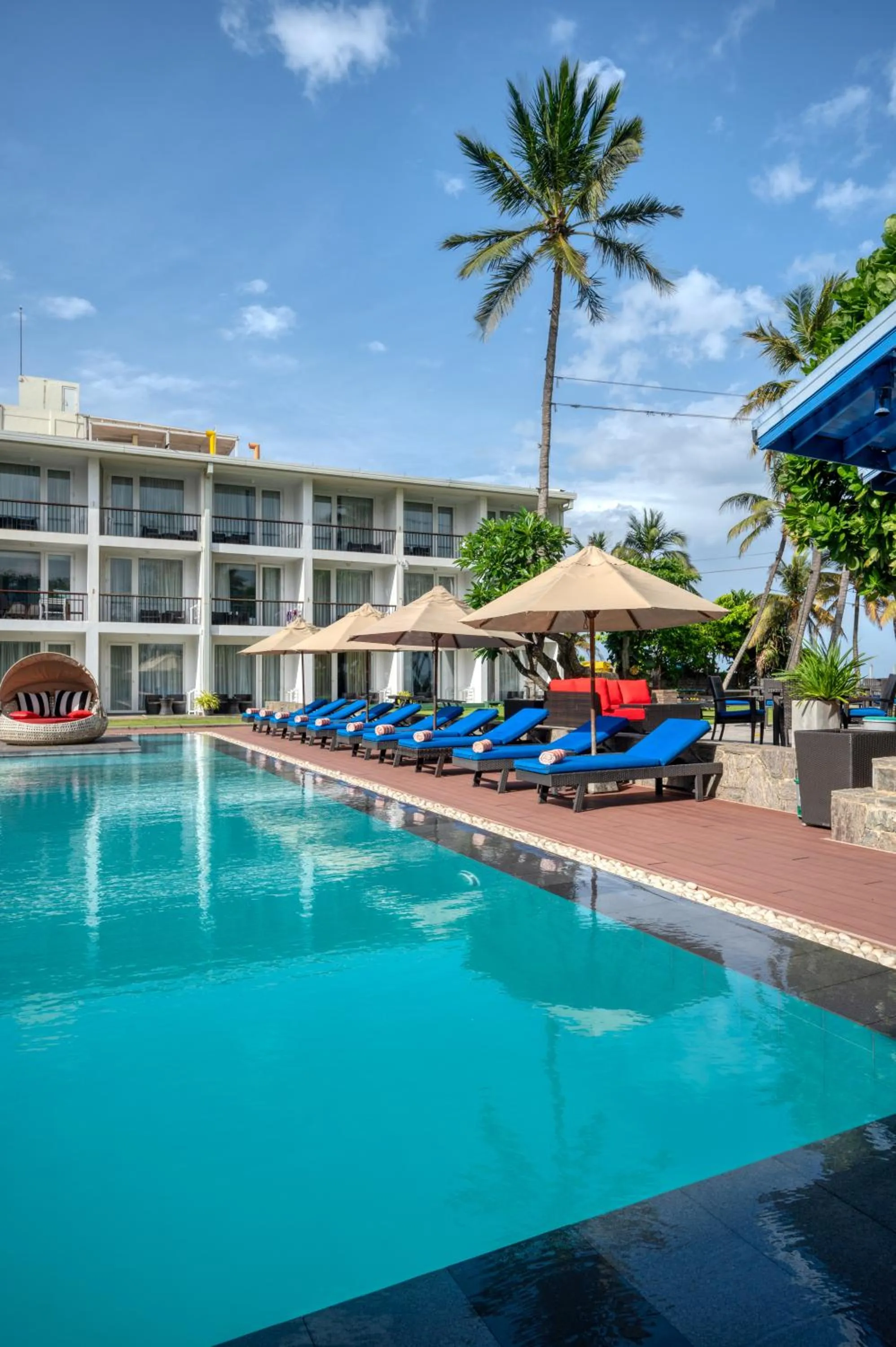 Swimming pool in Camelot Beach Hotel