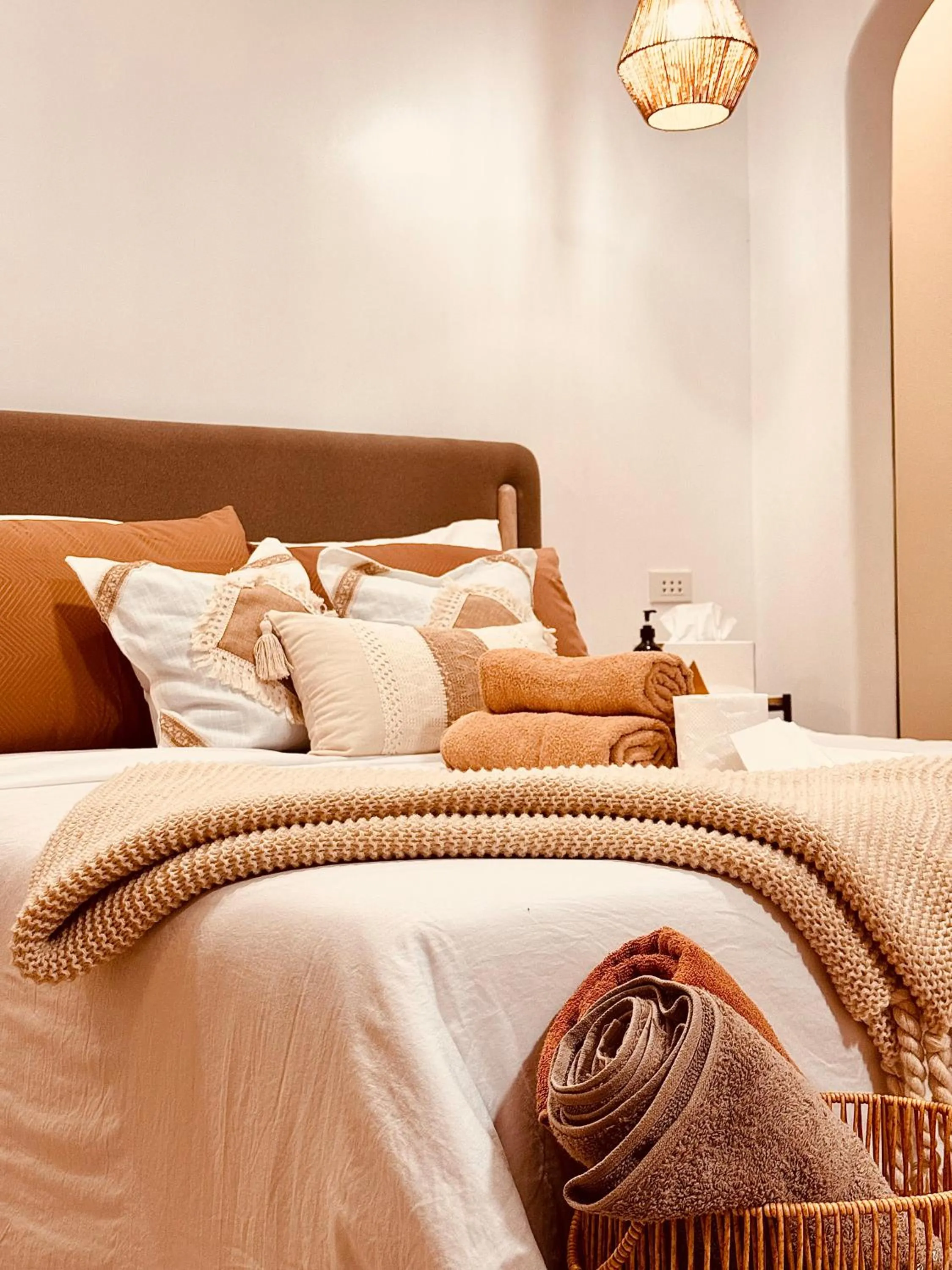 Bed in Monkey Business Siquijor