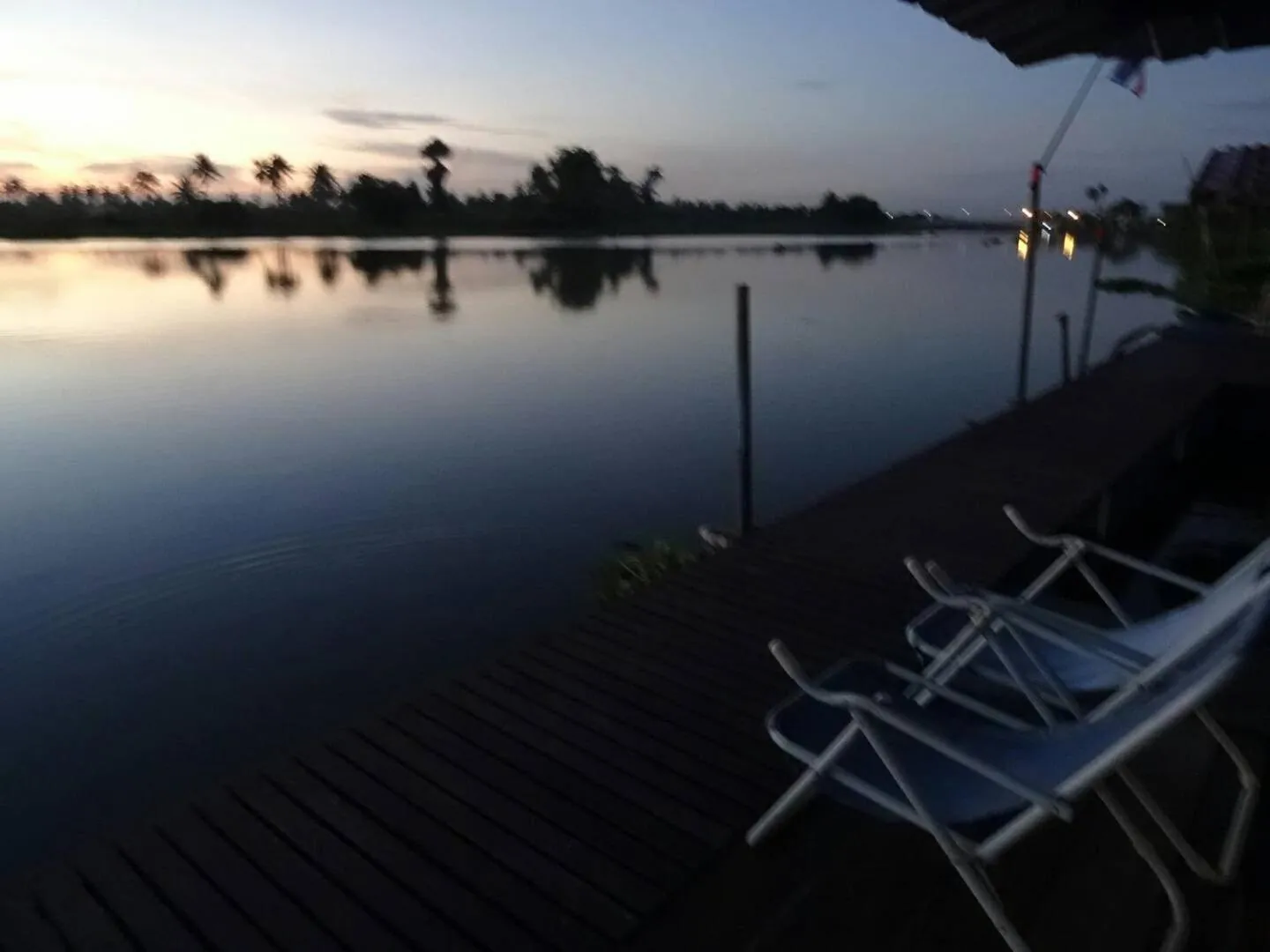 Sunrise in Hidden Holiday House