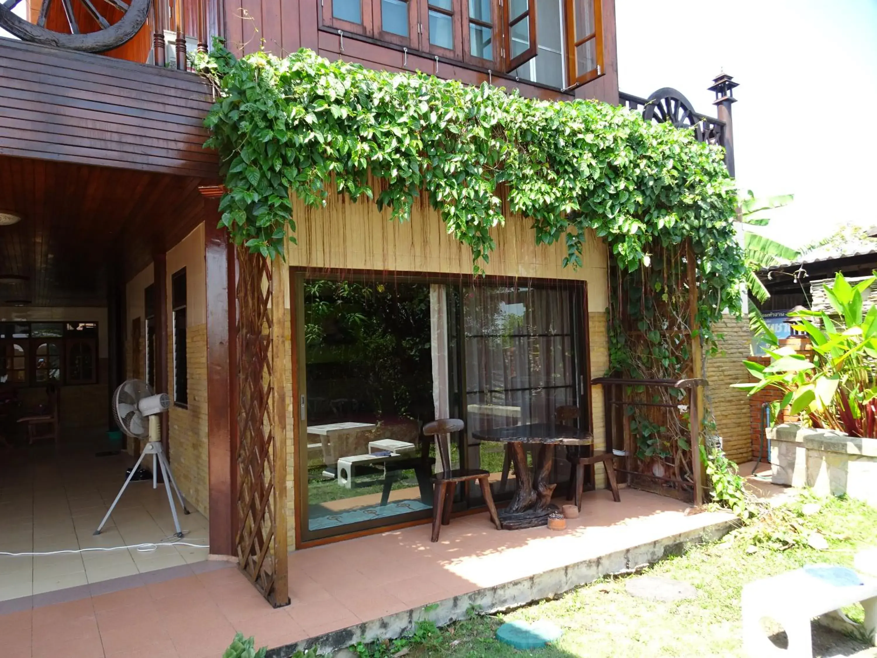 Double Room with Garden View in Hidden Holiday House Double Room with Garden View in Hidden Holiday House