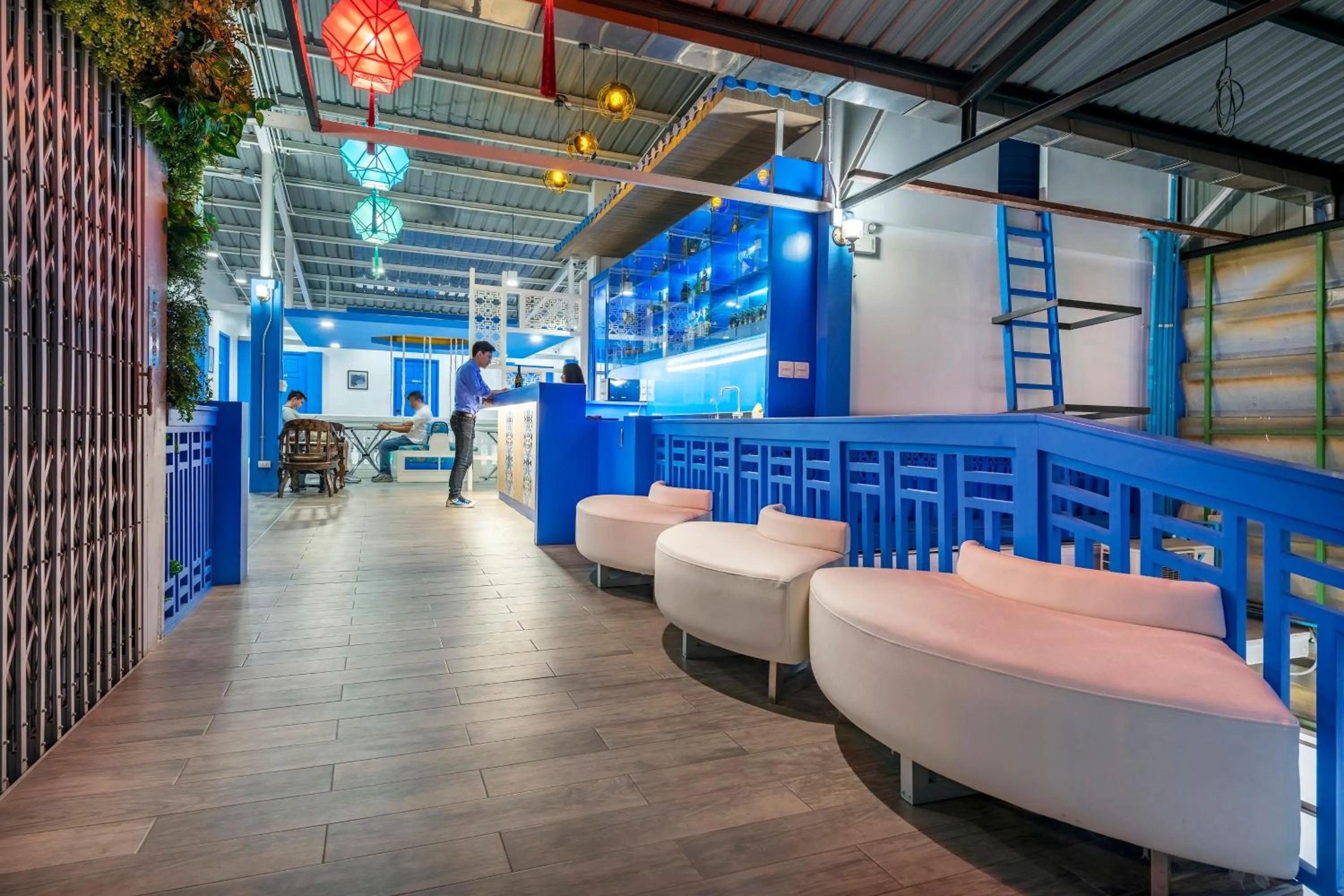 Restaurant/places to eat in Ama Hostel Bangkok