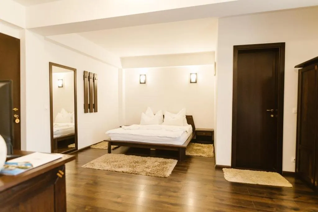 Photo of the whole room, Bed in Hanul Conitei