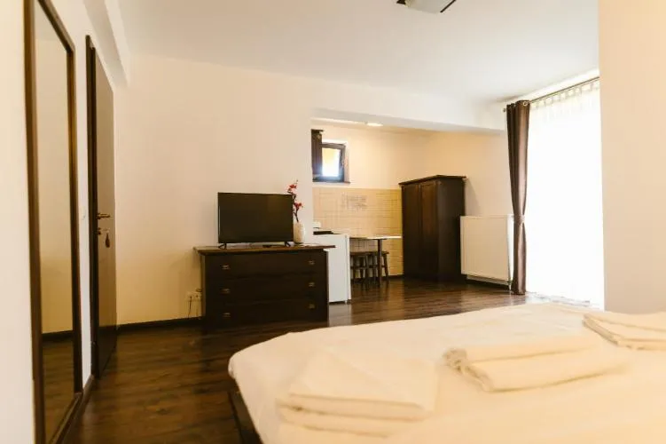 Photo of the whole room, Bed in Hanul Conitei