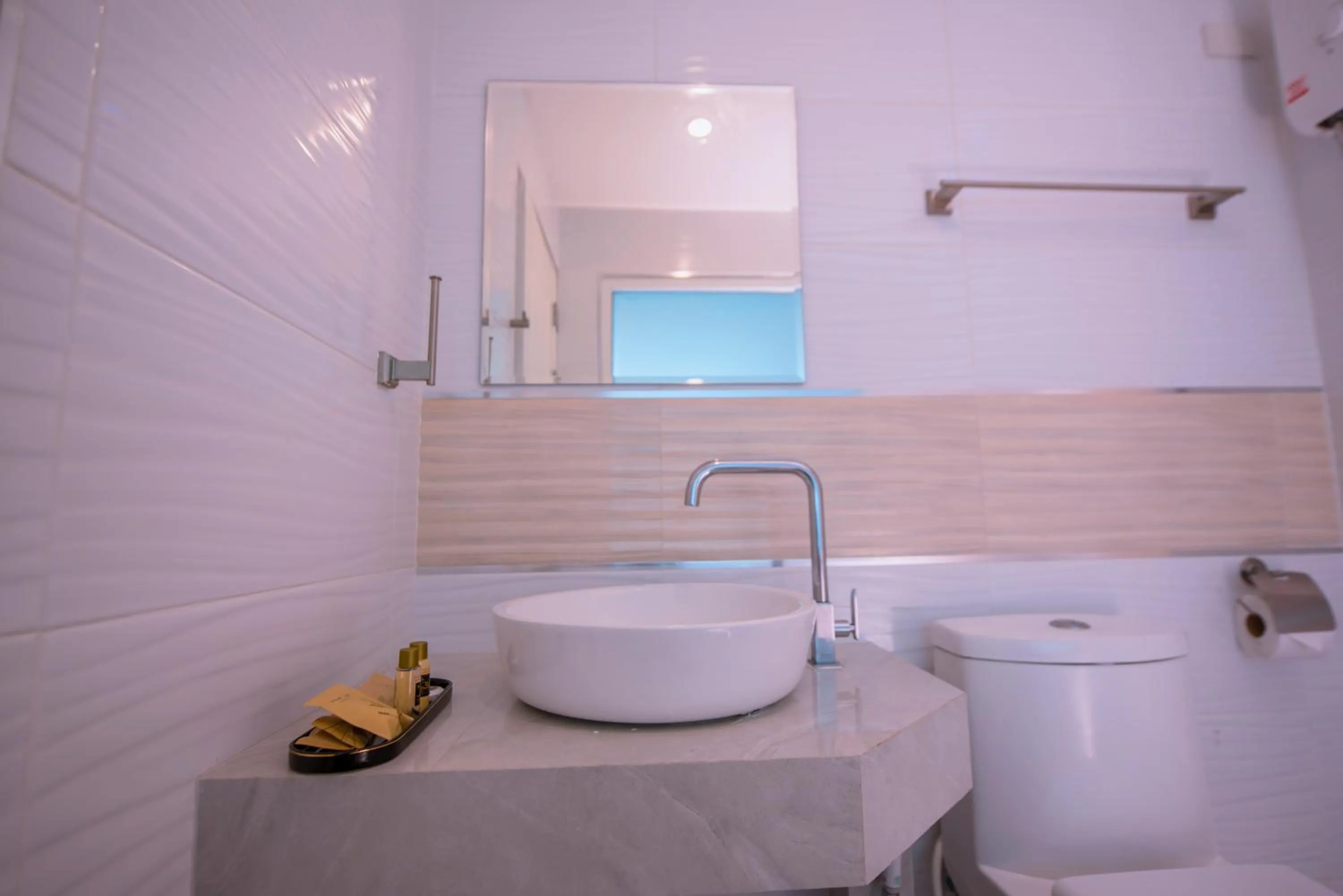 Shower in MS Hotel Sriracha