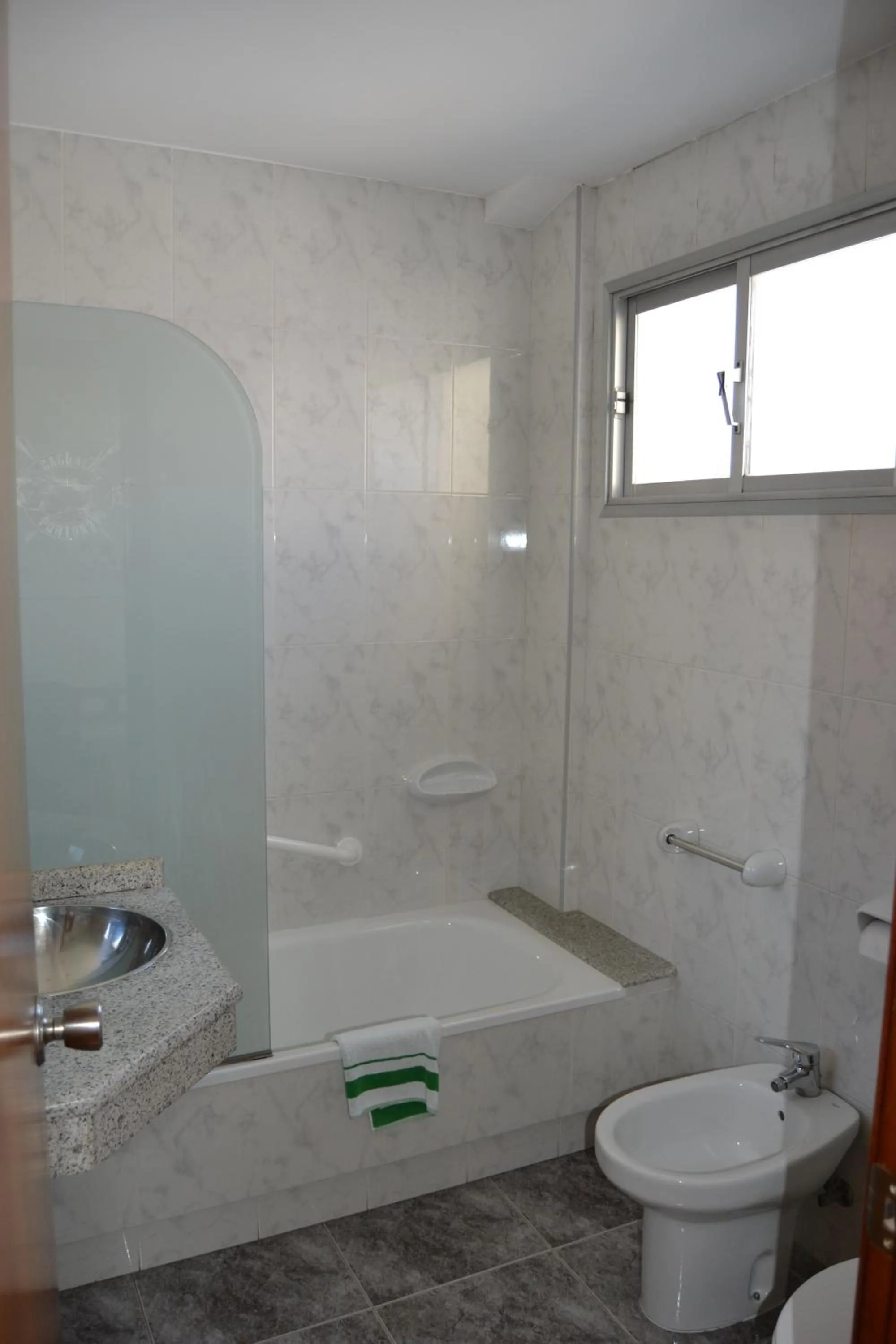 Bathroom in Hotel Nuevo Cachalote