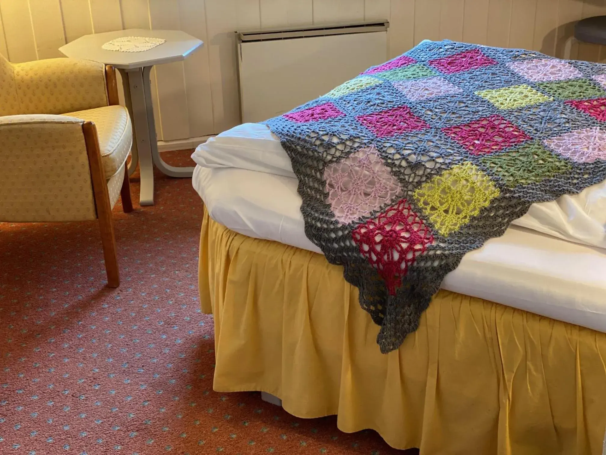 Single Room in Eikum Hotel Single Room in Eikum Hotel