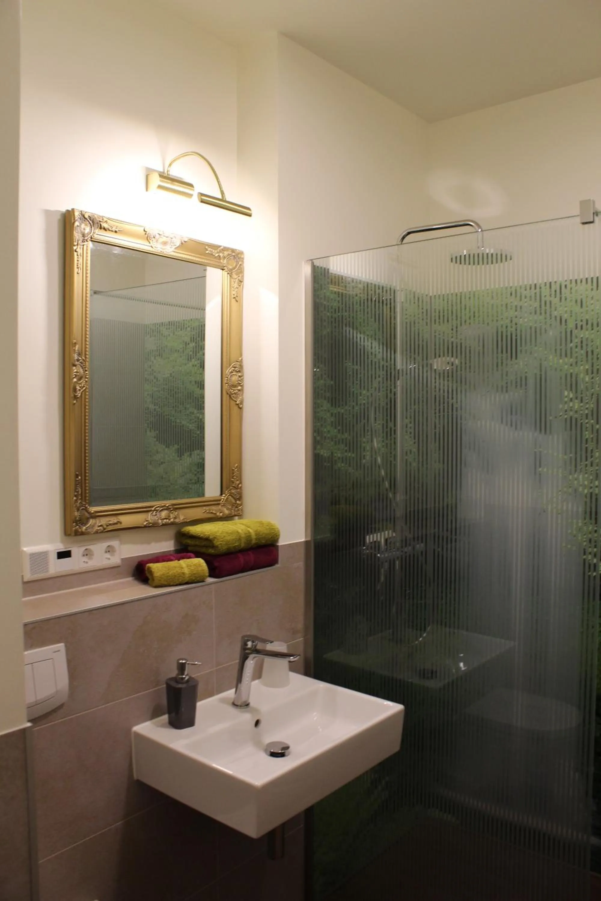 Shower in Waldhotel Rainau