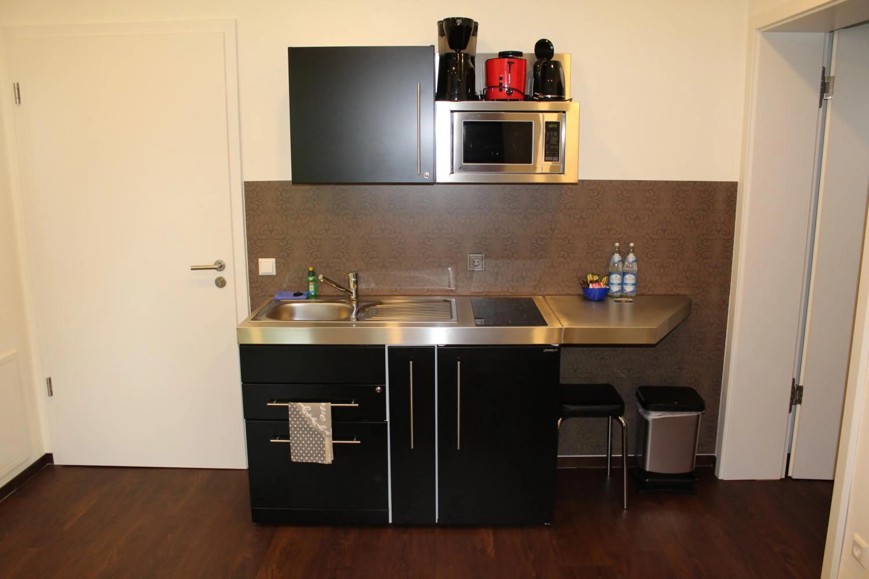 Coffee/tea facilities in Waldhotel Rainau