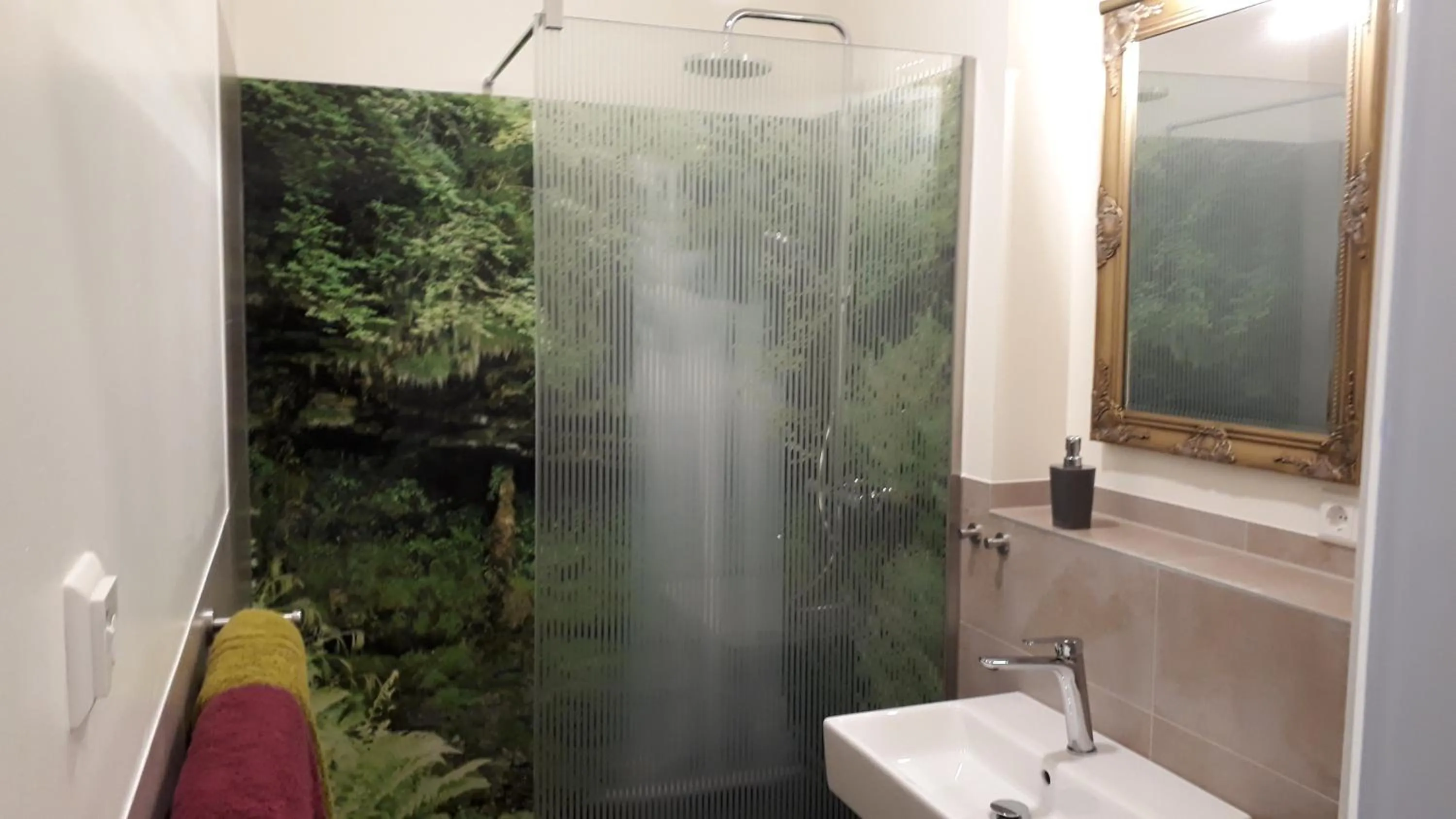 Shower in Waldhotel Rainau