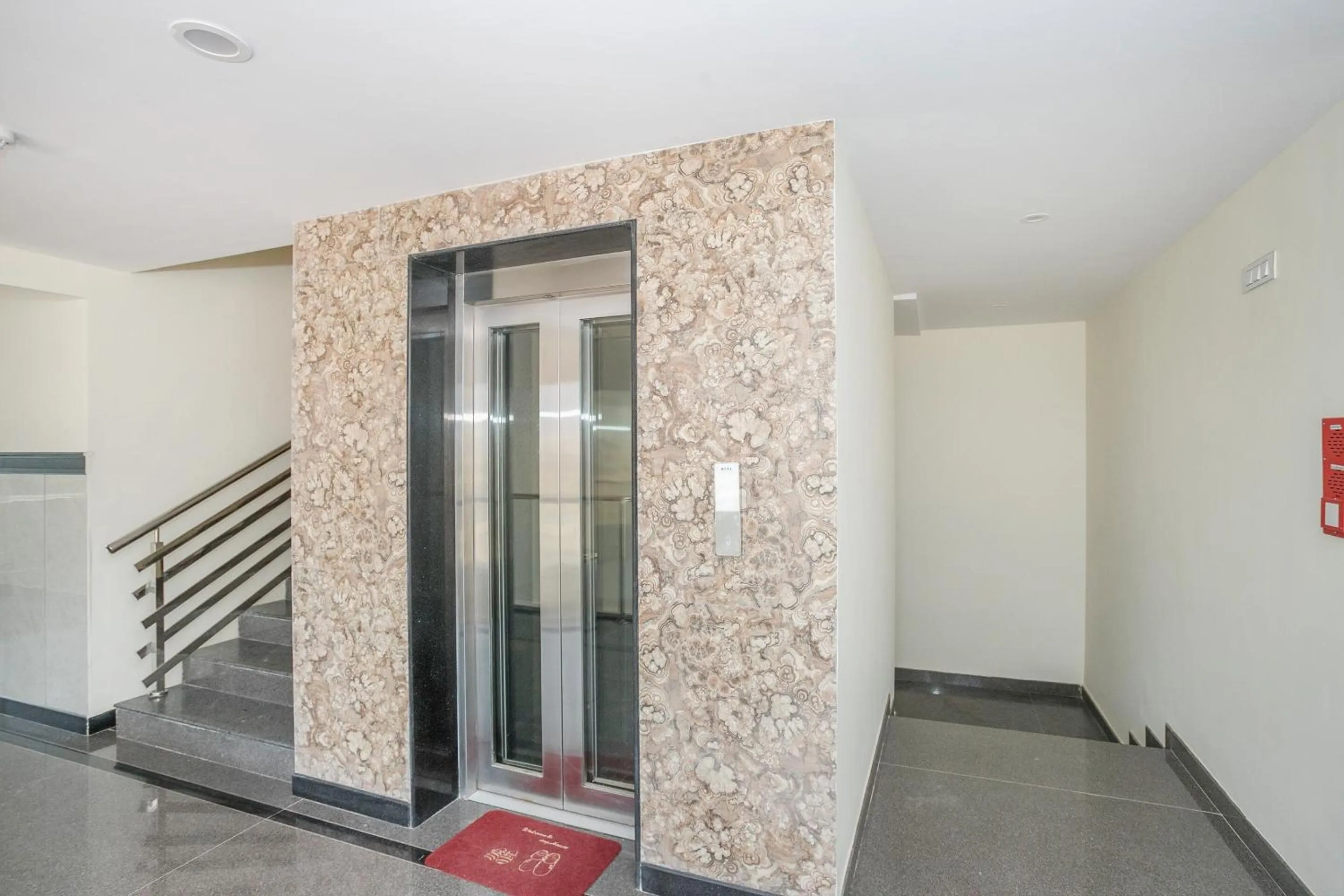 Facade/entrance in Super Hotel O Ivy Dew Drops