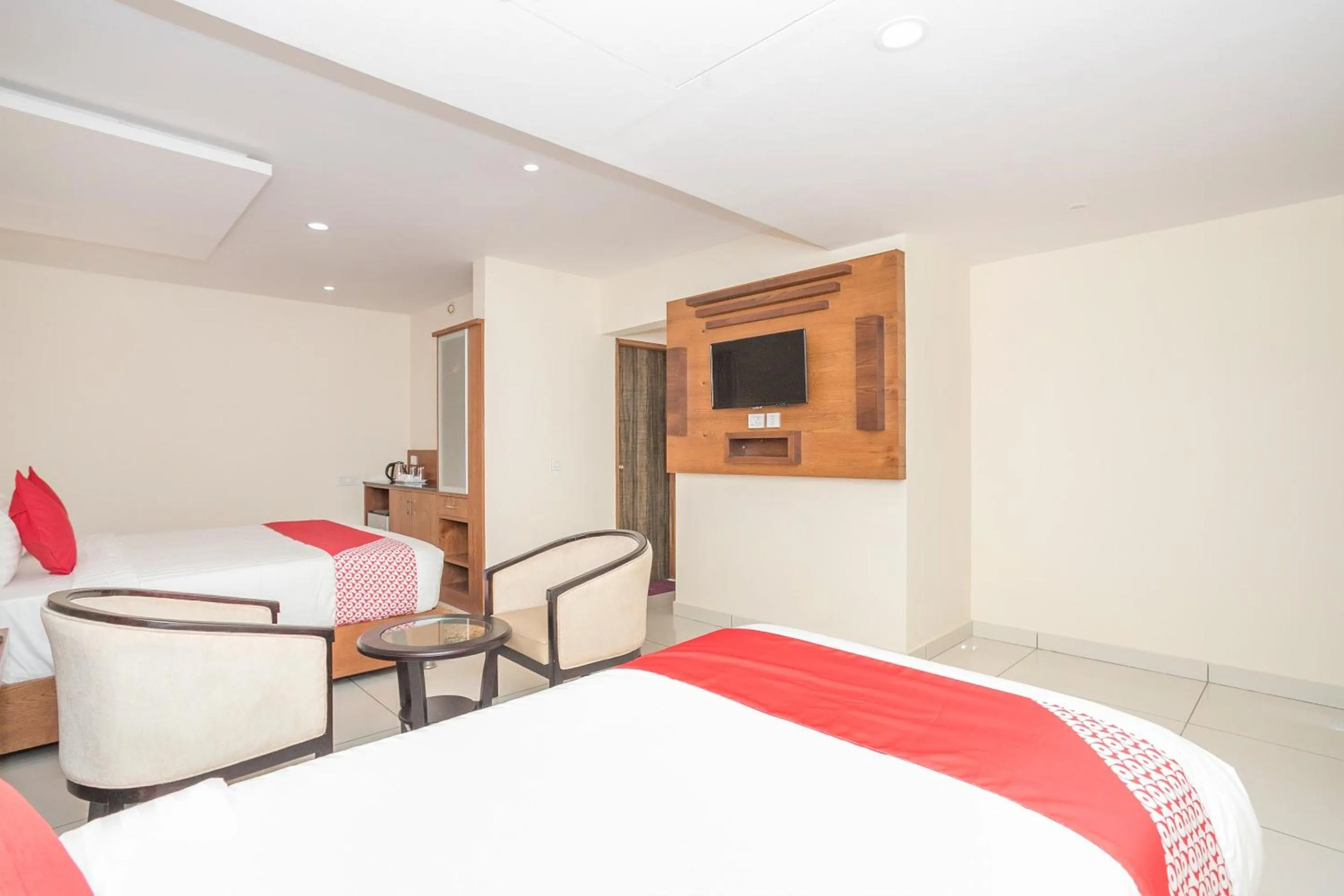 Bedroom, Bed in Super Hotel O Ivy Dew Drops