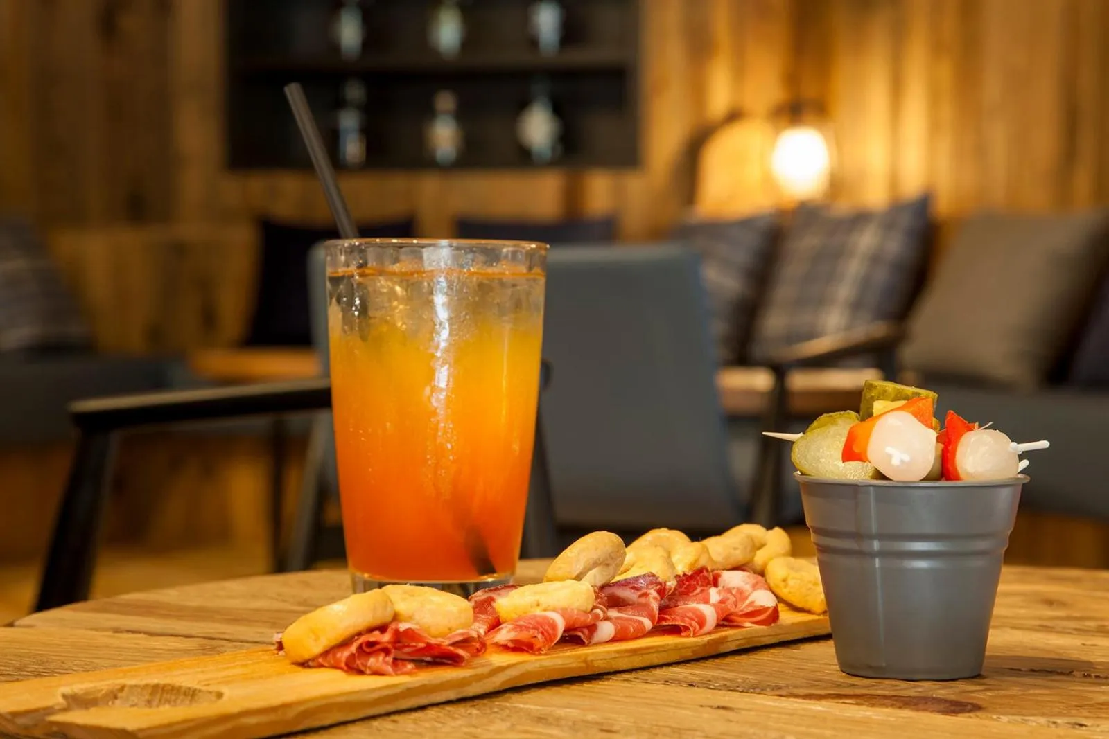 Restaurant/places to eat in Hotel Santoni