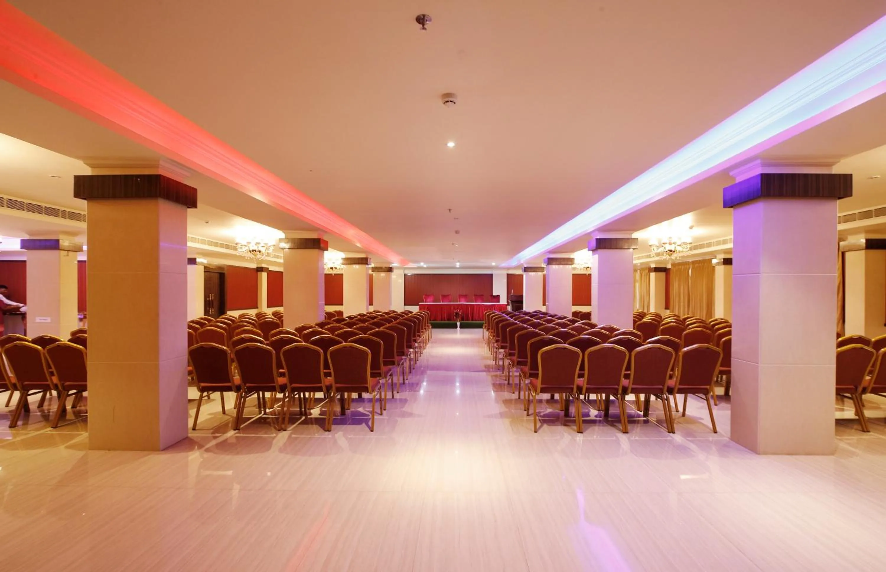 Banquet/Function facilities in Hotel Park Residency