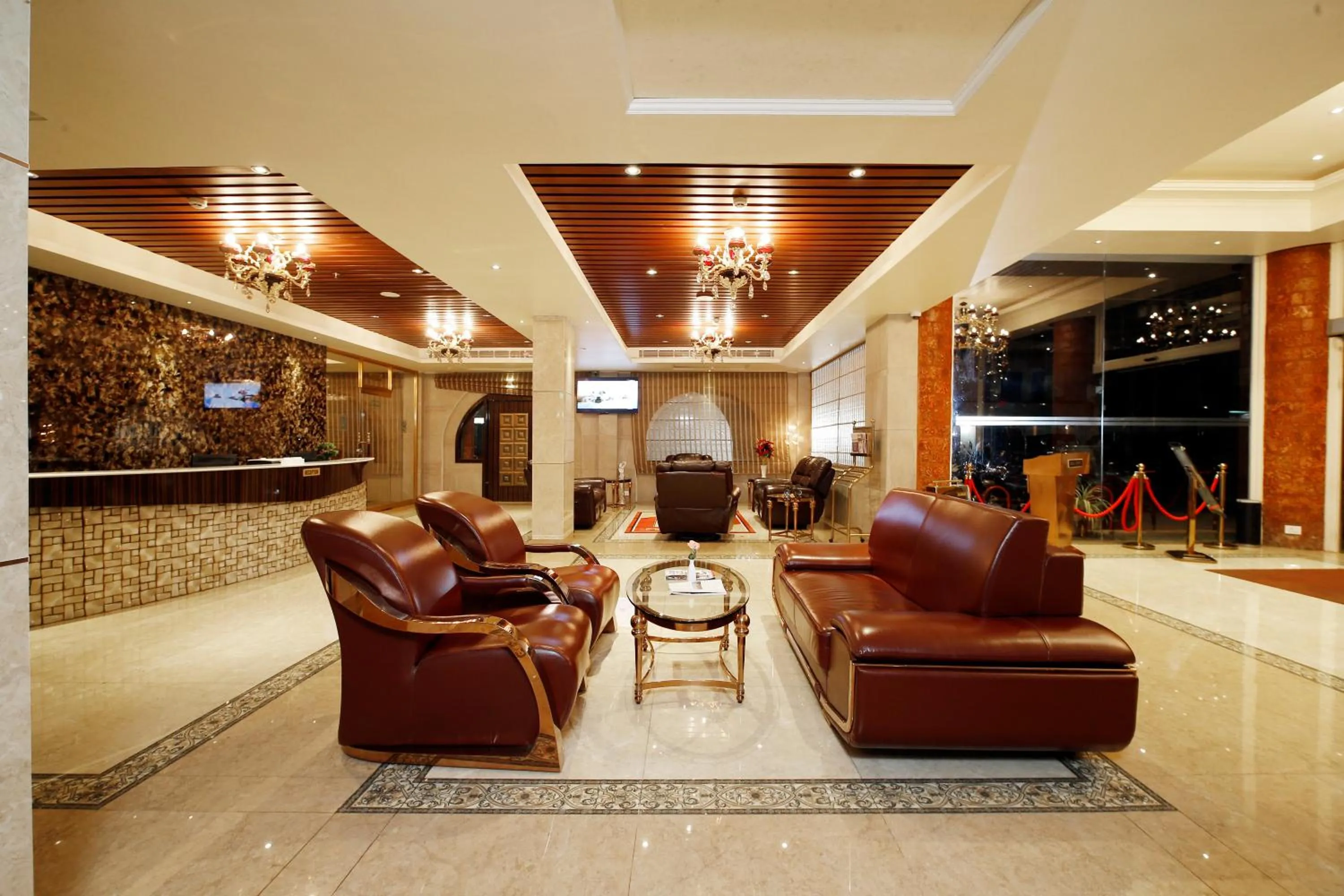 Lobby or reception in Hotel Park Residency