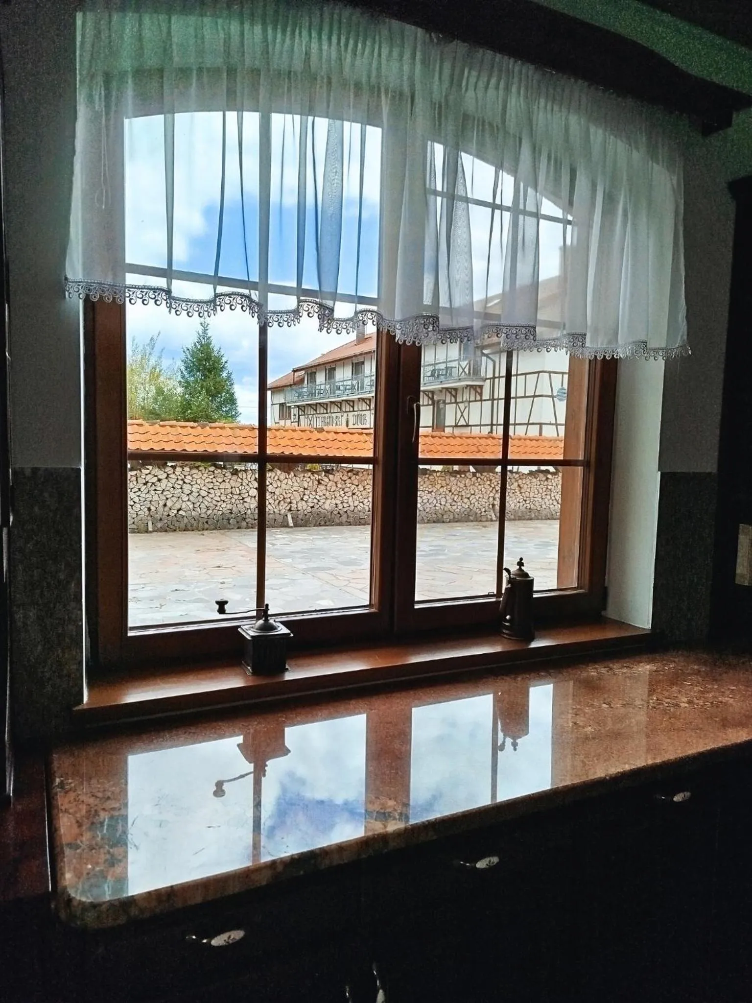 Inner courtyard view in Targowski Dwór Mazury