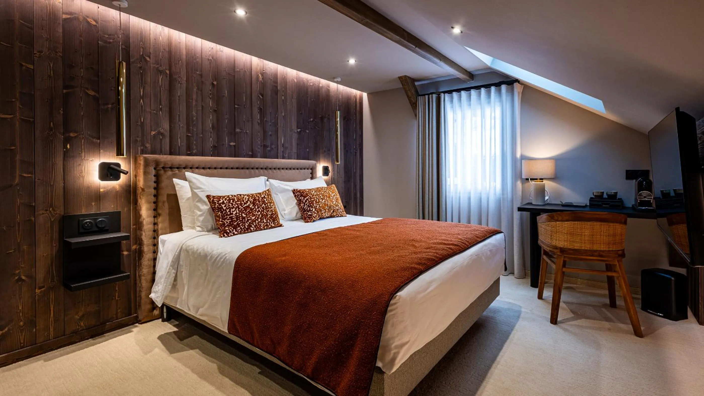 Bed in Hôtel - Restaurant Le Couchetat