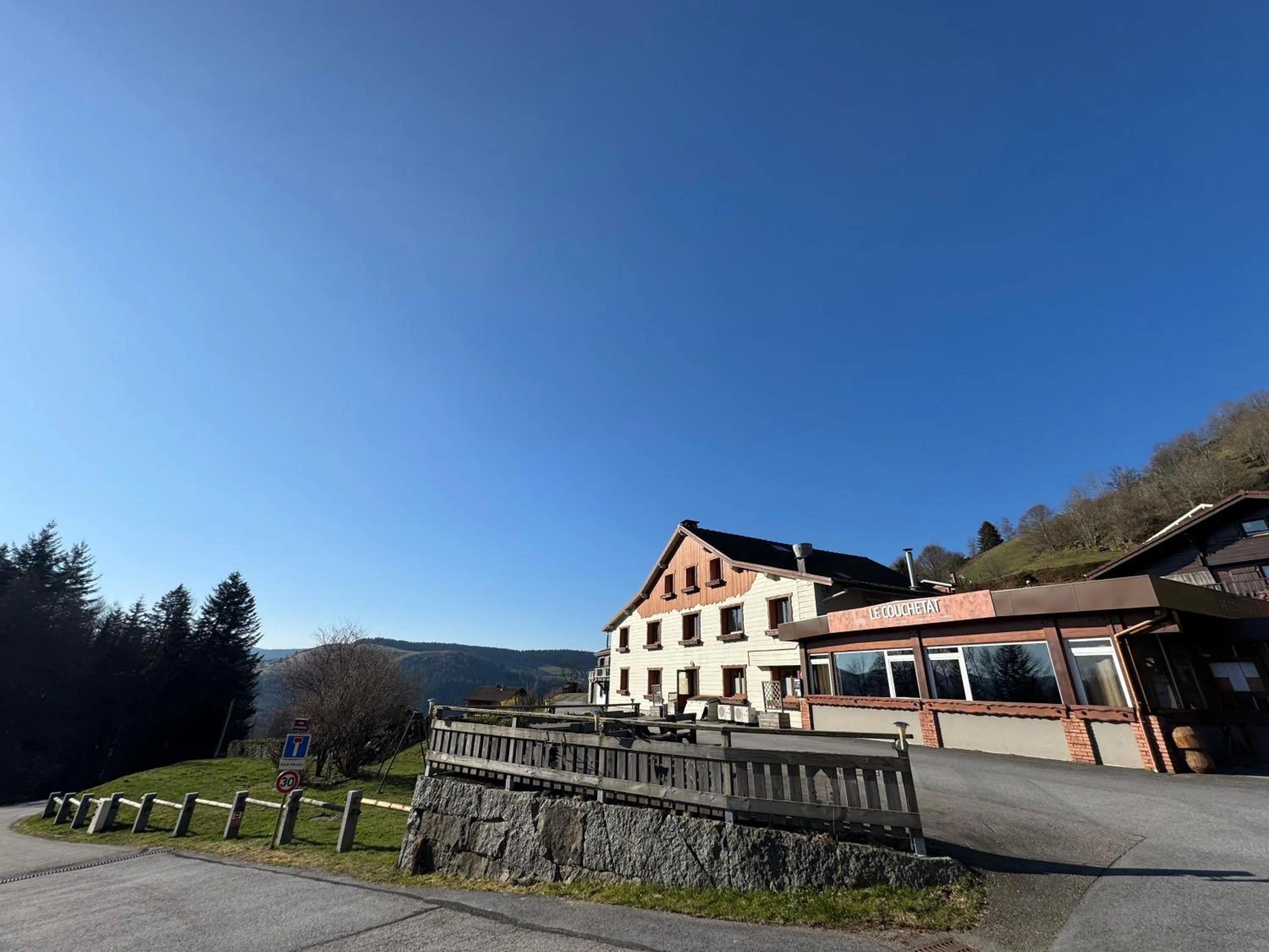 Hôtel - Restaurant Le Couchetat