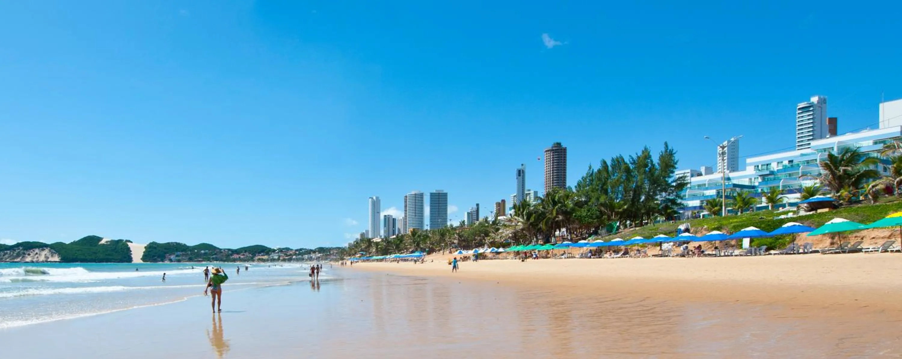 Beach in Coral Plaza Apart Hotel