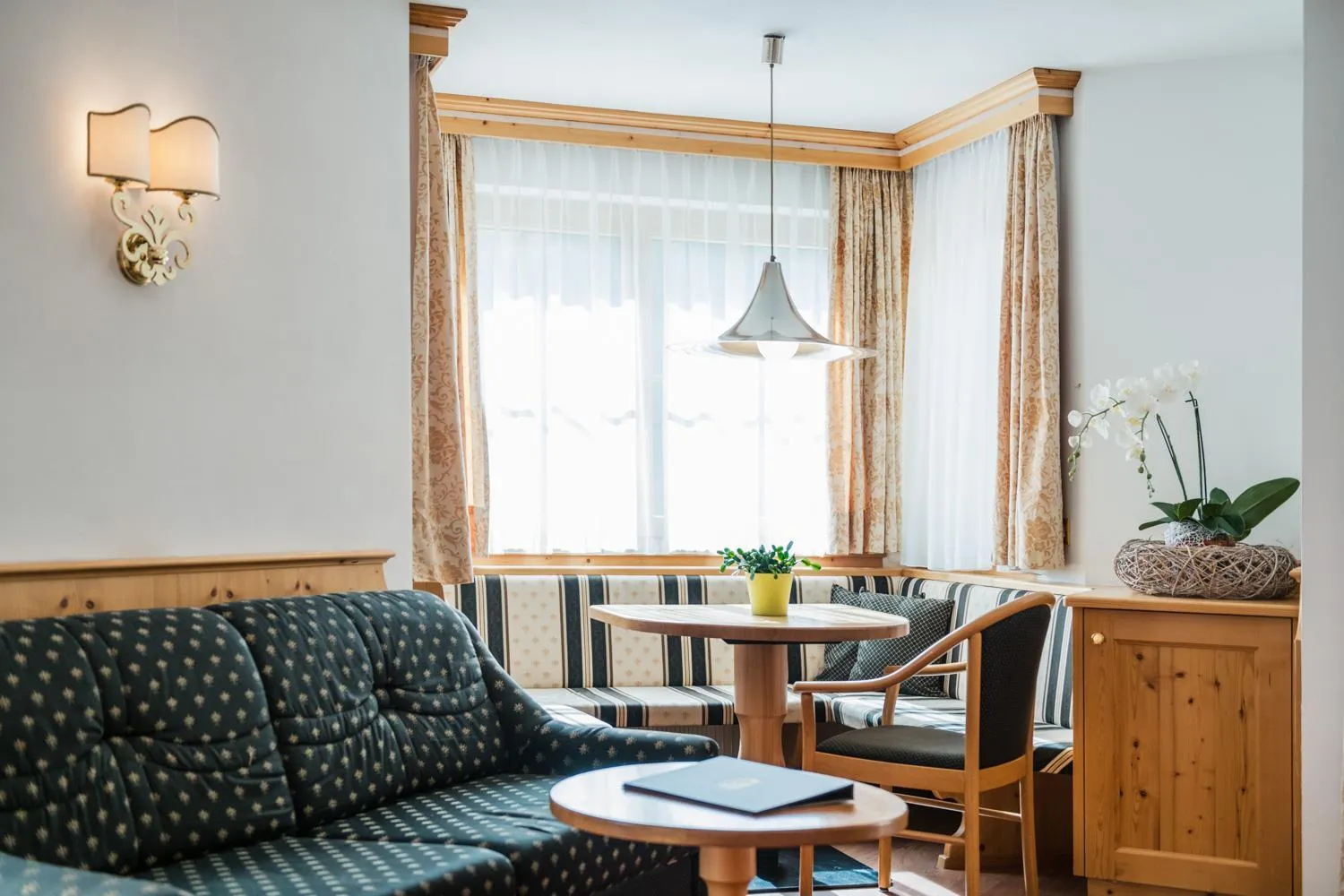 Living room in Alpenhotel Plaza