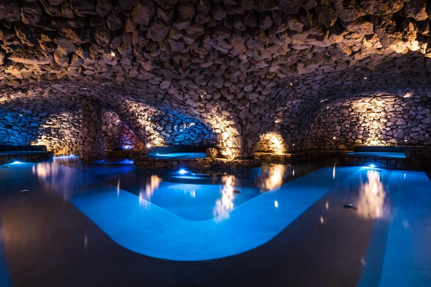 Activities in Alpenhotel Plaza