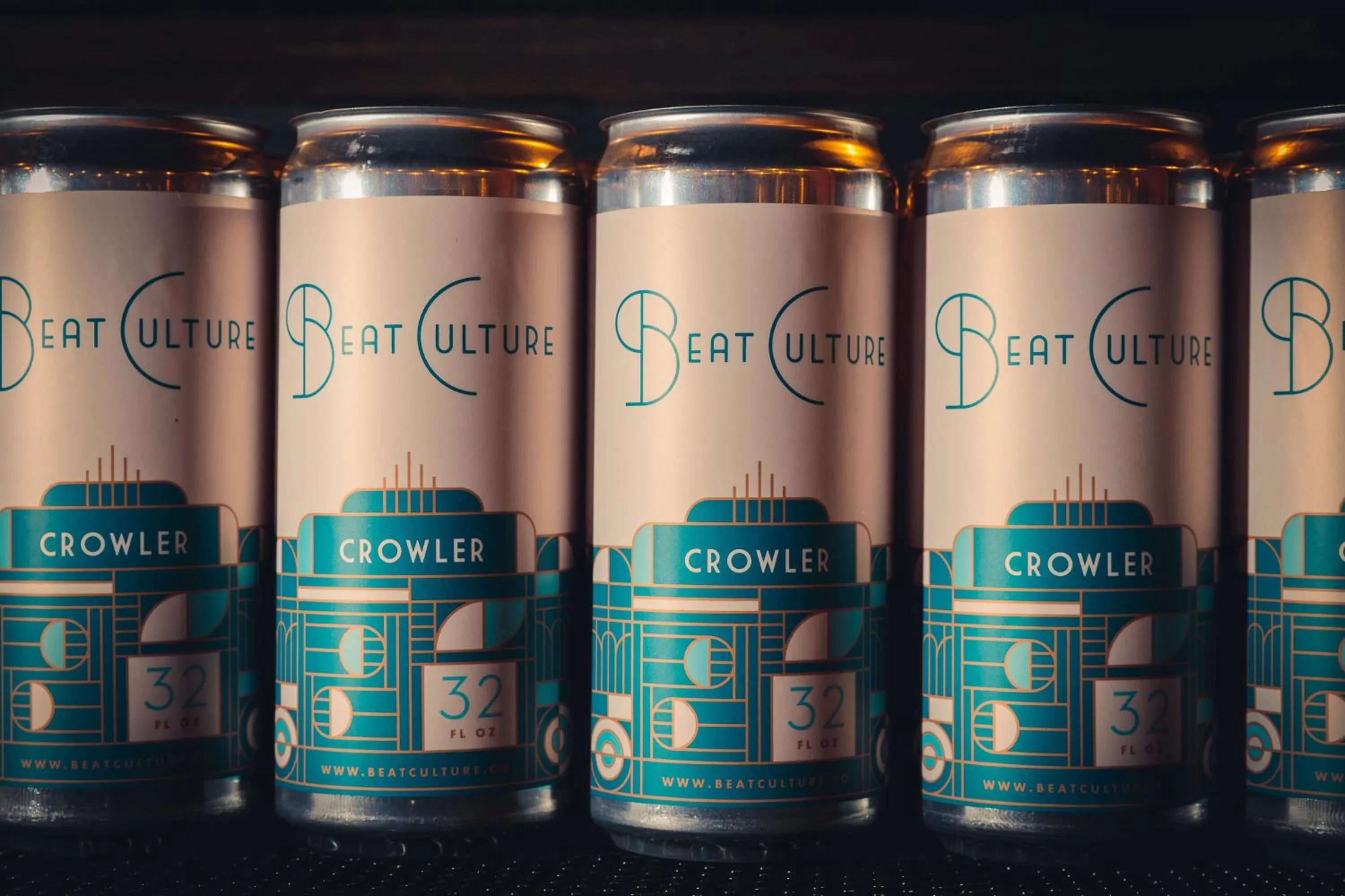 Restaurant/places to eat in enVision Hotel Miami International Airport