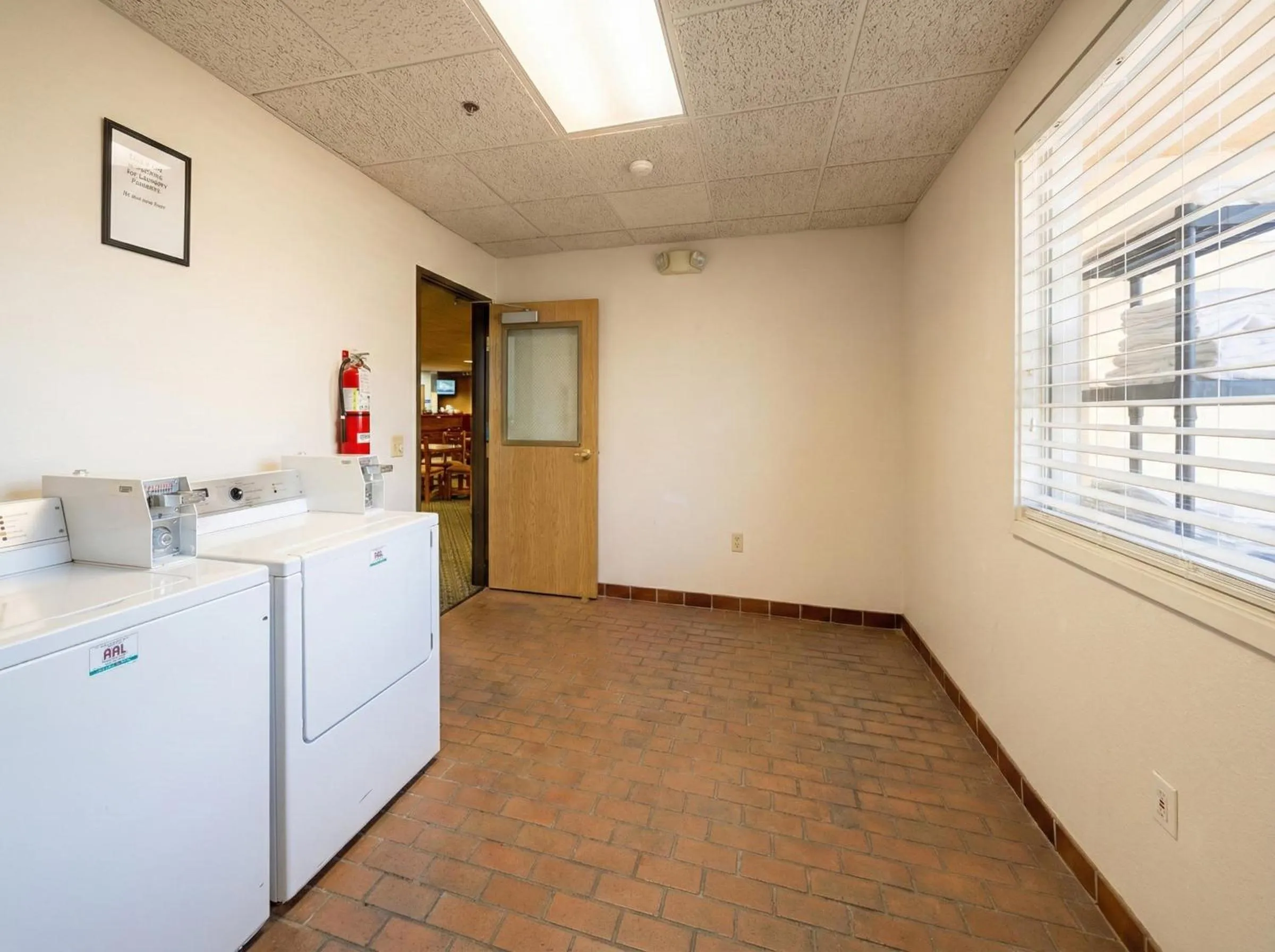 laundry in Pellston Lodge