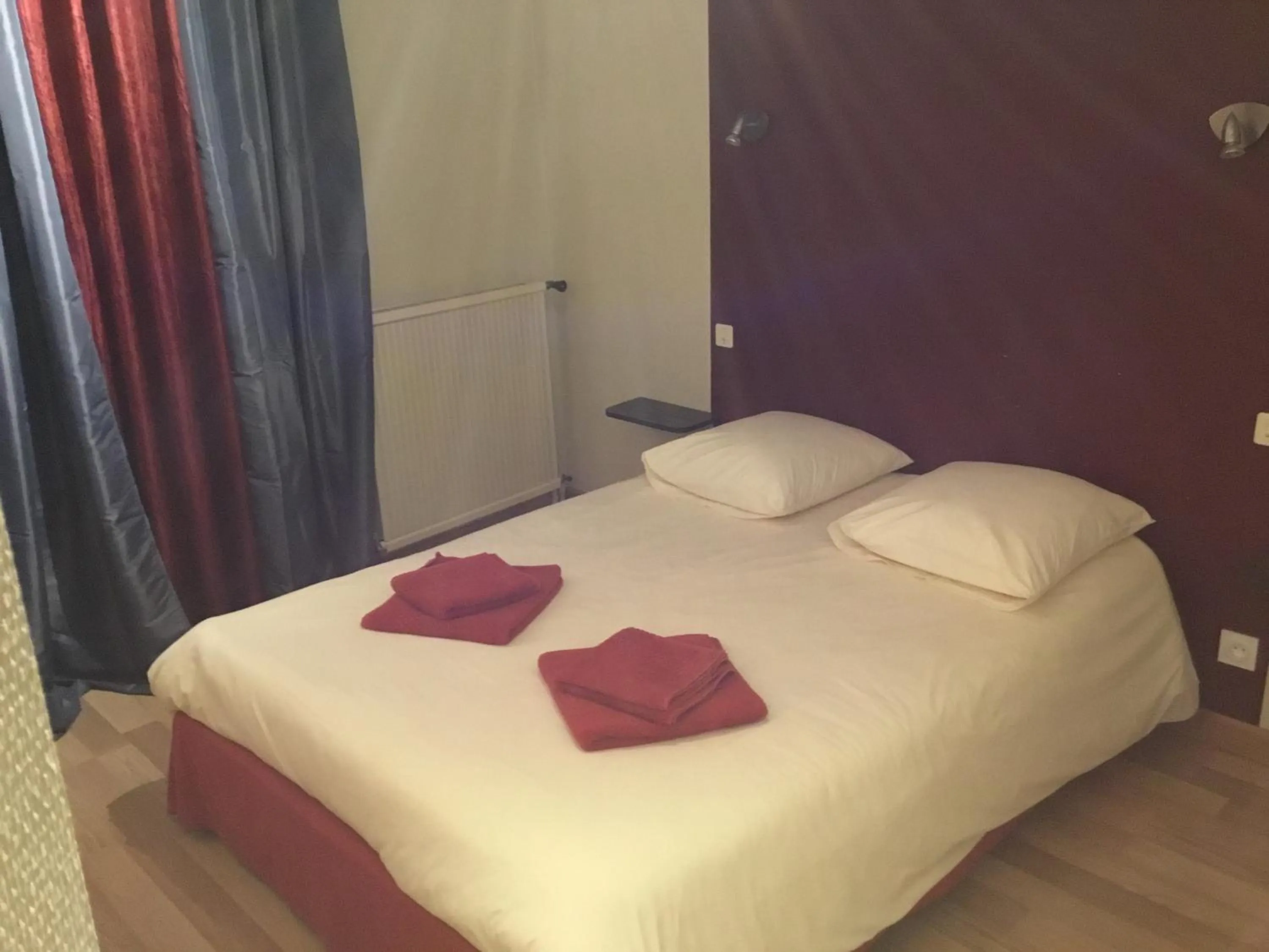 Bed in La Châtaigneraie