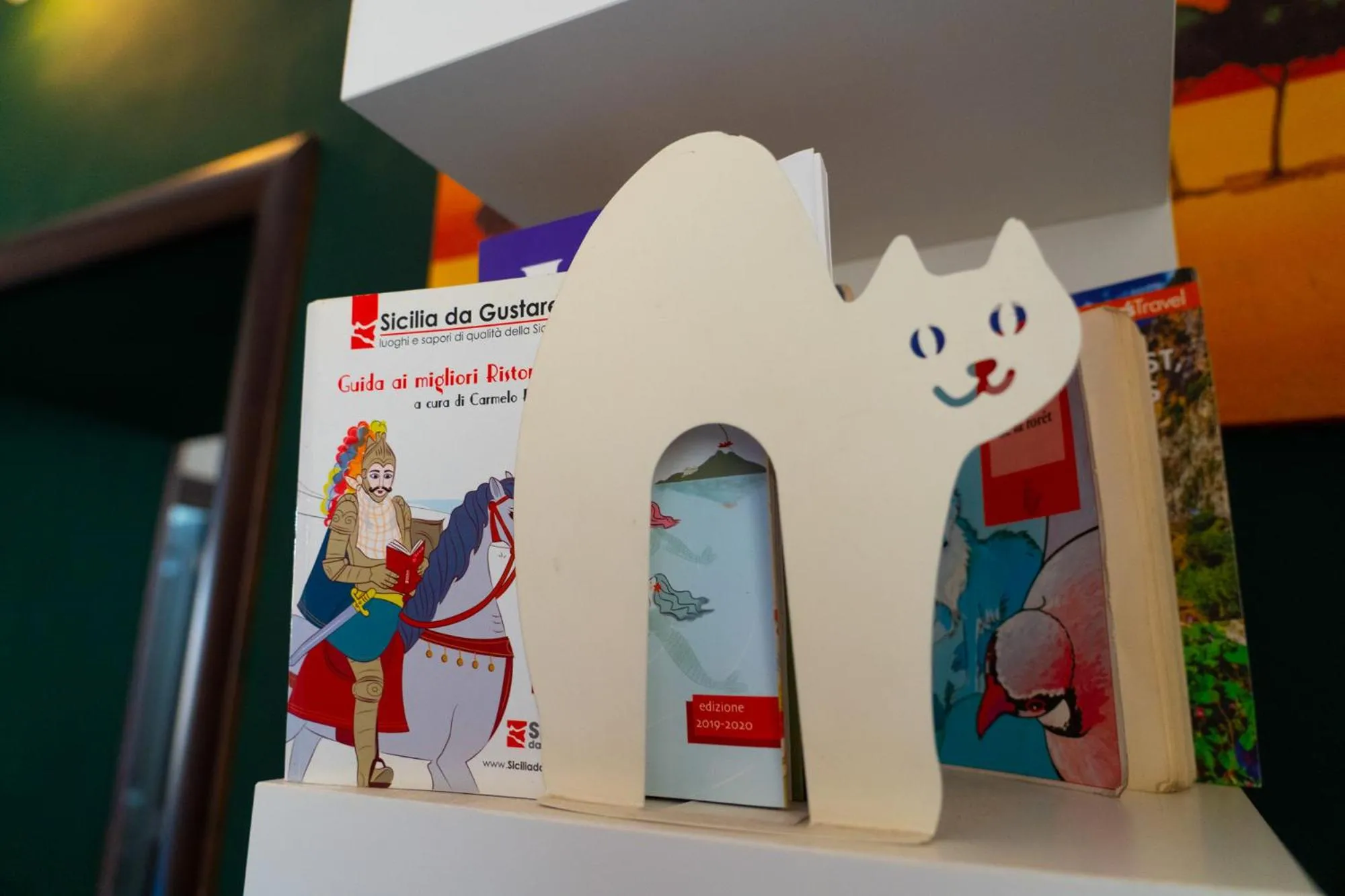 Restaurant/places to eat in B&B Opera