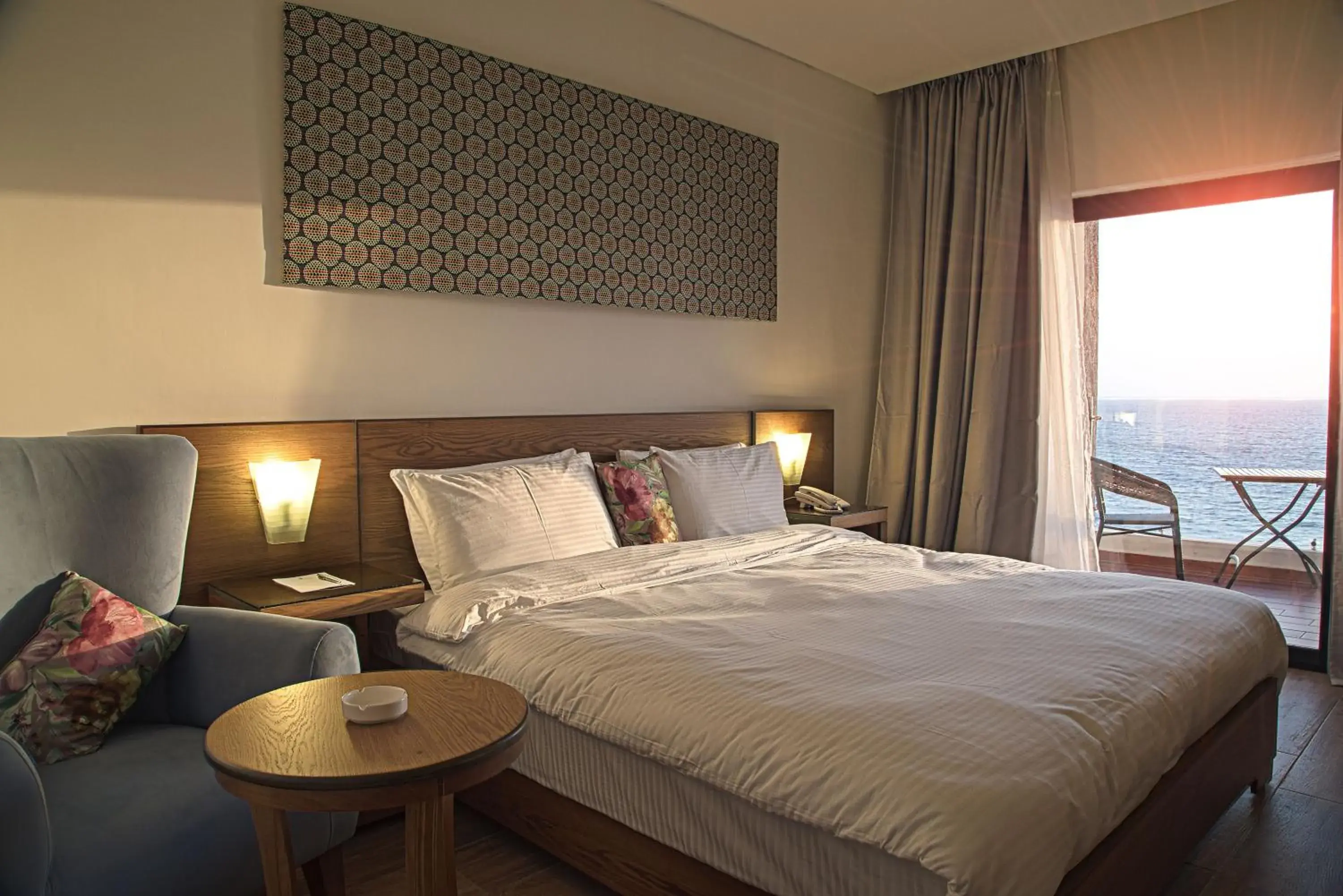 Deluxe Double Room with Balcony and Sea View in Sierra Palms Resort Deluxe Double Room with Balcony and Sea View in Sierra Palms Resort