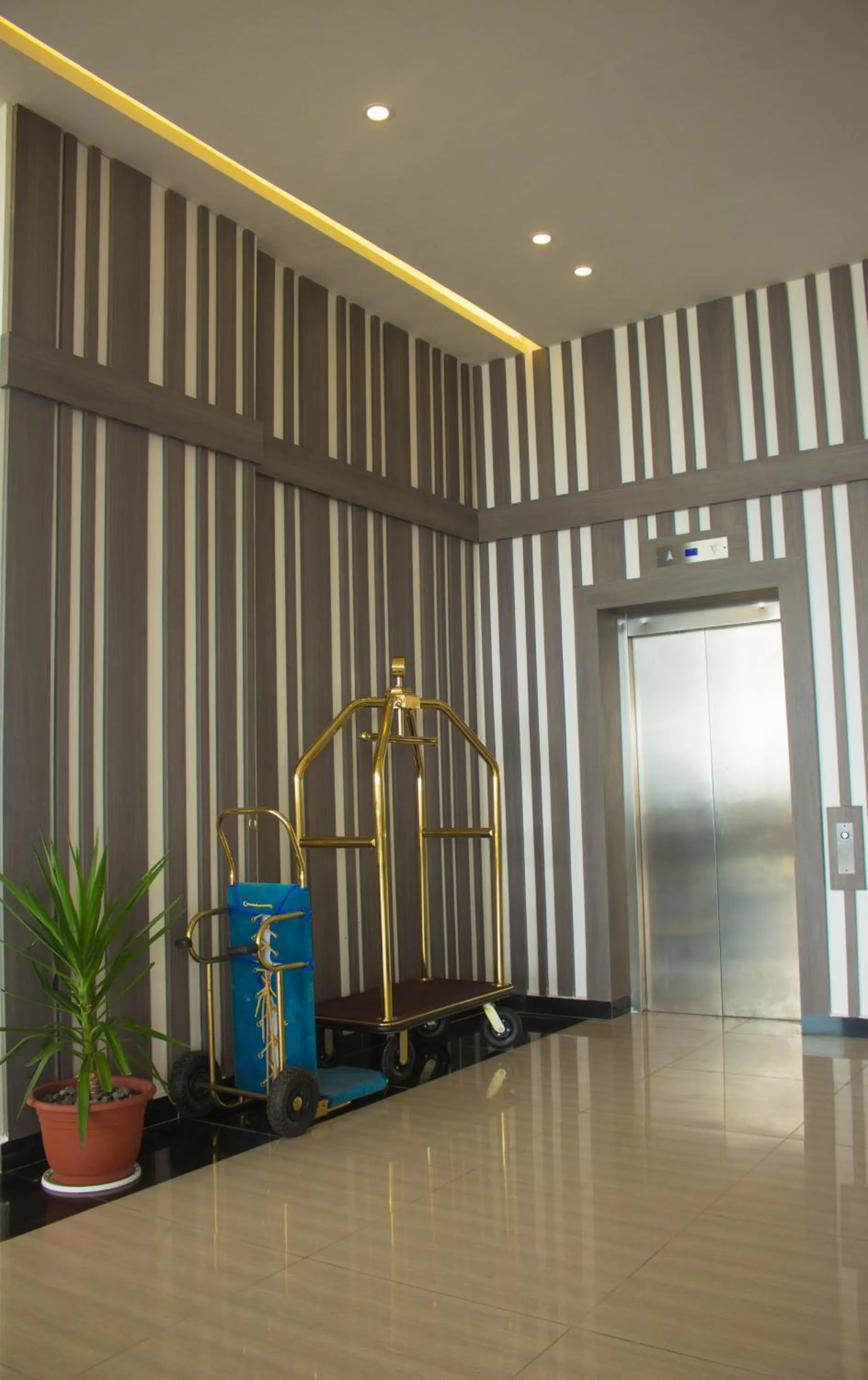 Lobby or reception in Sierra Palms Resort