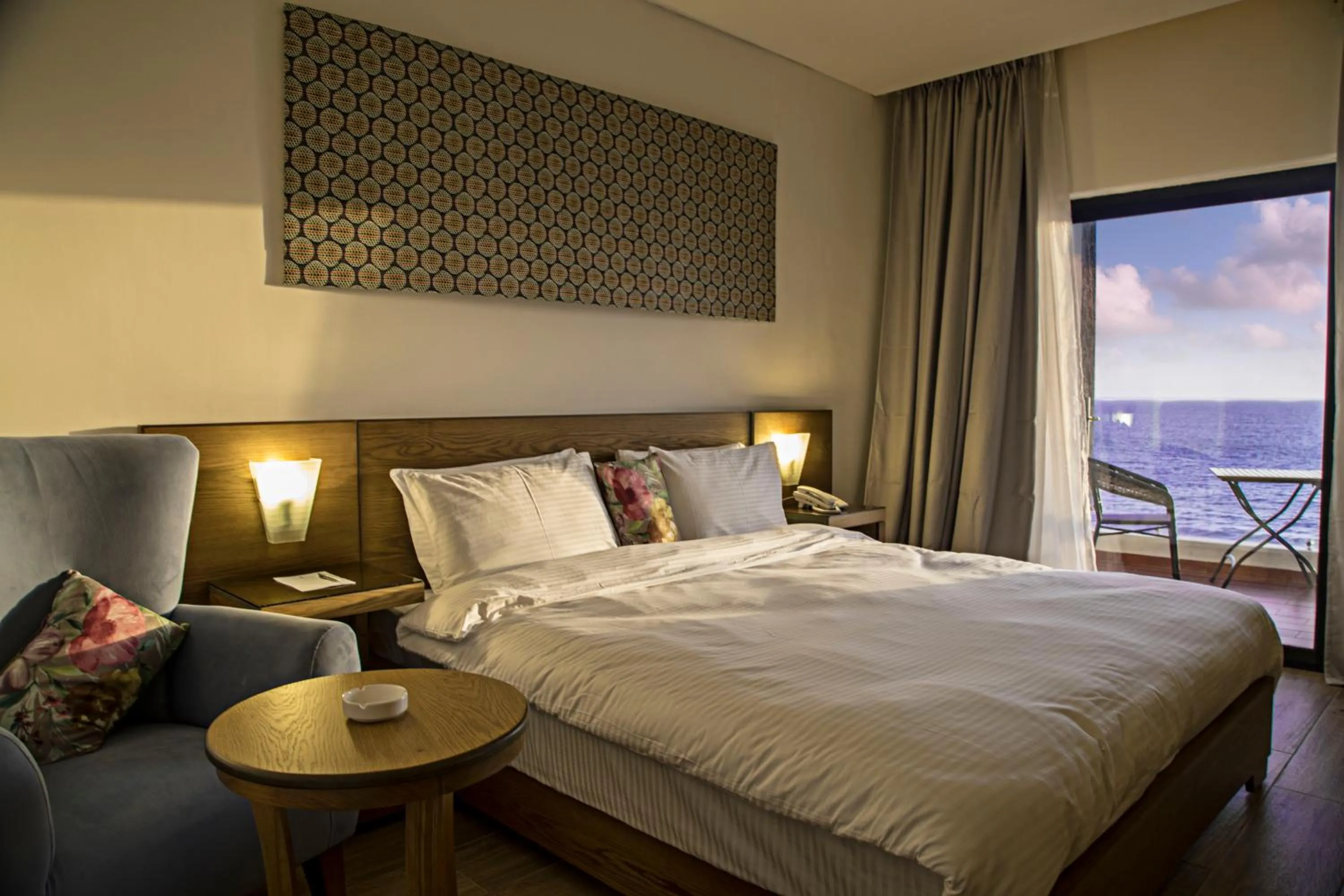 Bed in Sierra Palms Resort