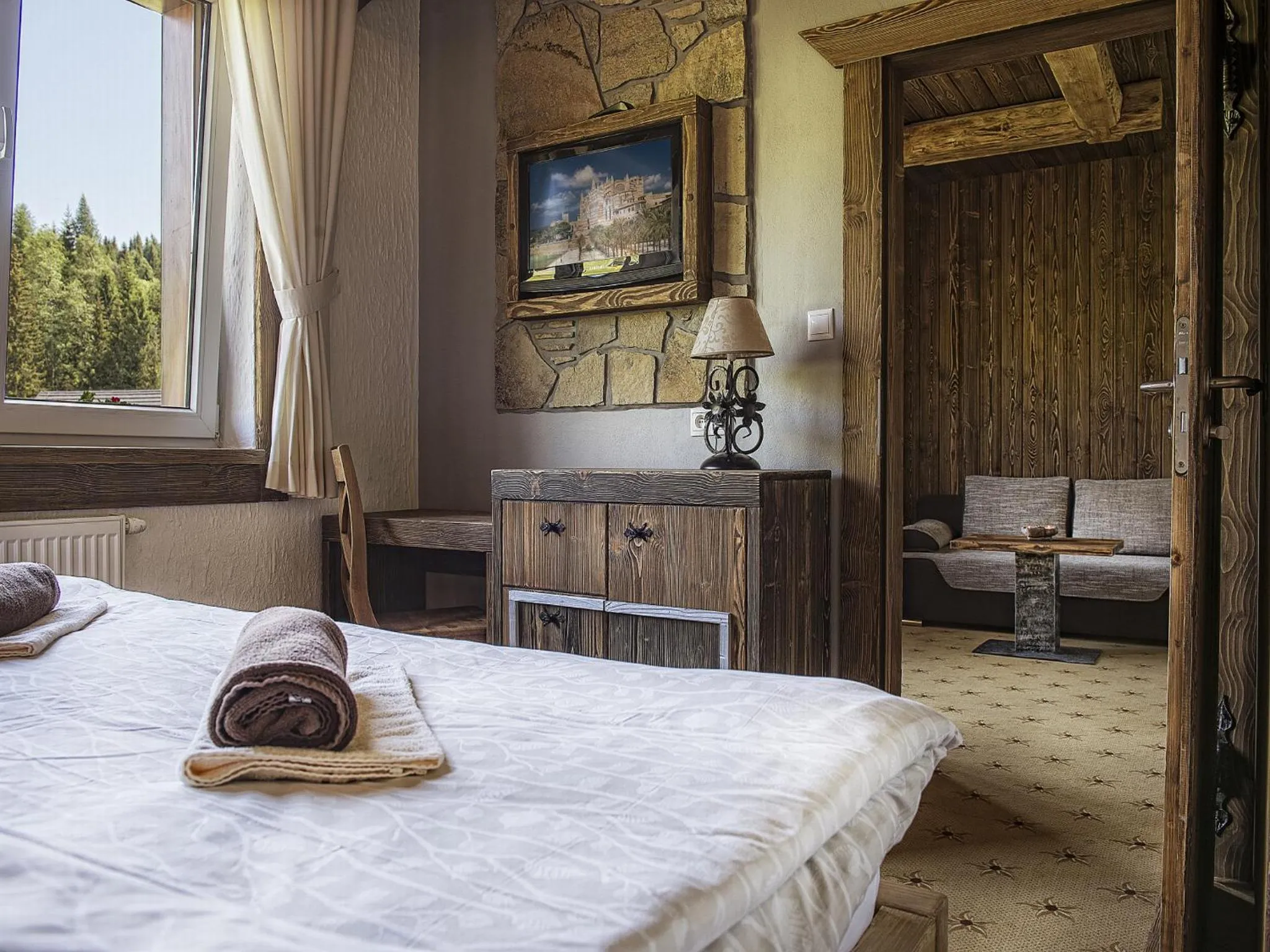 Photo of the whole room, Bed in Grand Hotel**** Bachledka Strachan